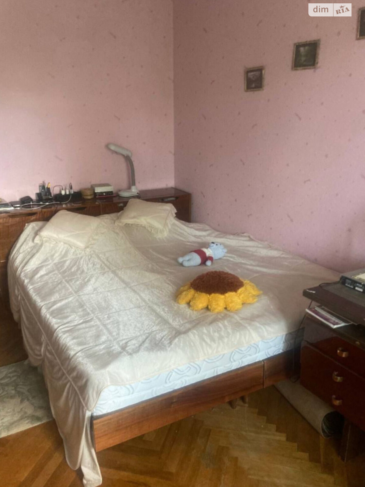 Продажа трехкомнатной квартиры в Киеве, на ул. Озерная 4, район Оболонь фото 1 Продажа трехкомнатной квартиры в Киеве, на ул. Озерная 4, район Оболонь фото 1