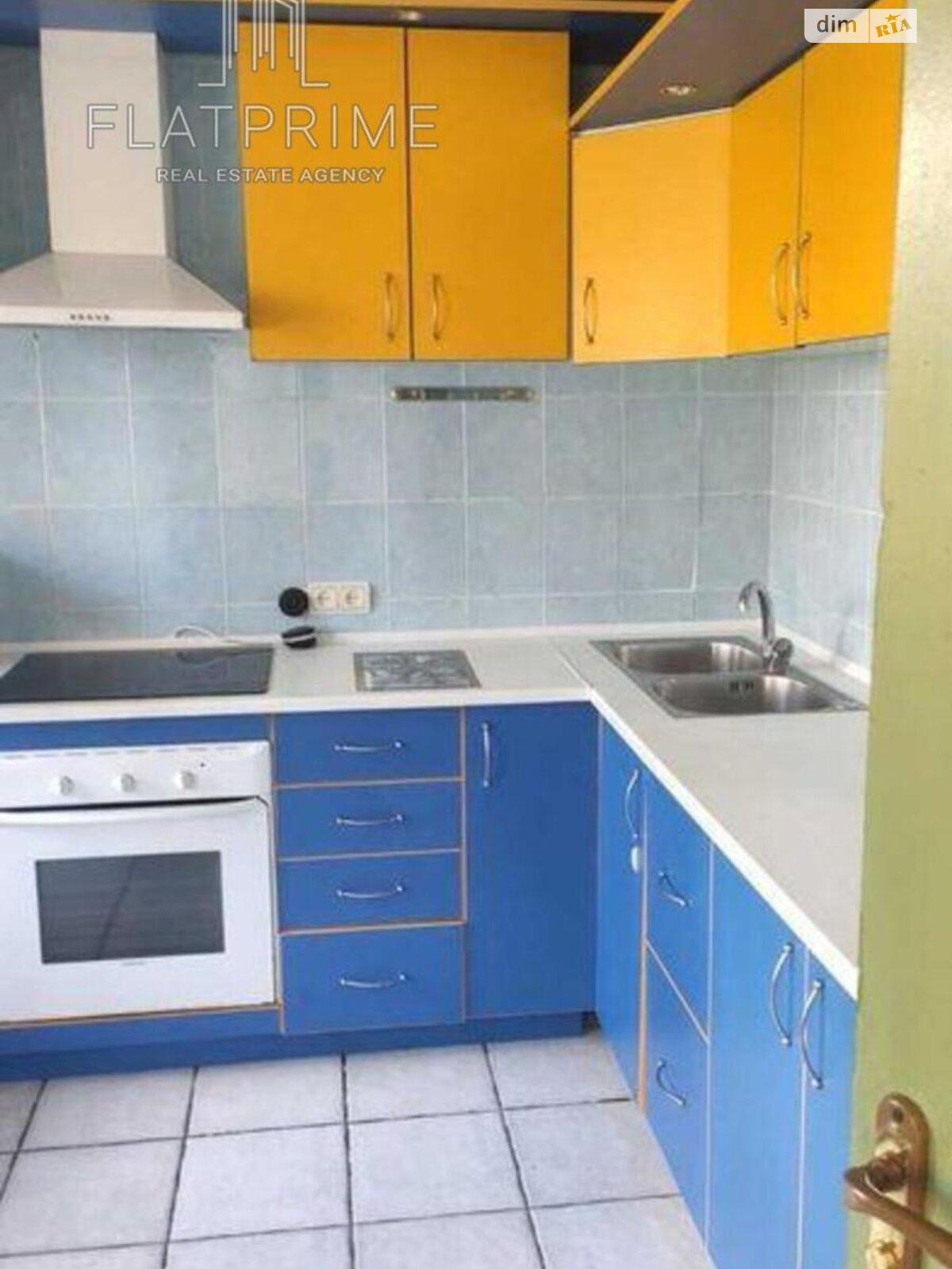 Продажа трехкомнатной квартиры в Киеве, на ул. Приозерная 2Б, район Оболонь фото 1 Продажа трехкомнатной квартиры в Киеве, на ул. Приозерная 2Б, район Оболонь фото 1