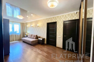 Продажа трехкомнатной квартиры в Киеве, на ул. Приозерная 6А, район Оболонь фото 2 Продажа трехкомнатной квартиры в Киеве, на ул. Приозерная 6А, район Оболонь фото 2