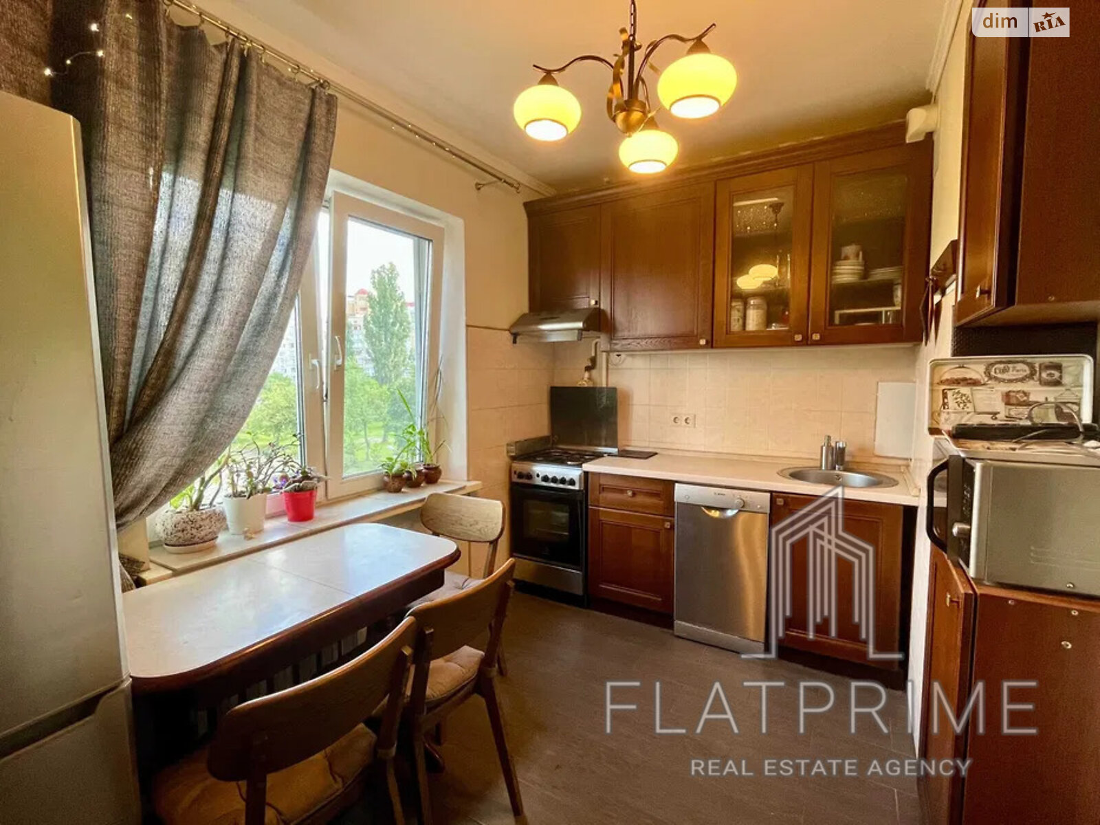 Продажа трехкомнатной квартиры в Киеве, на ул. Приозерная 6А, район Оболонь фото 1 Продажа трехкомнатной квартиры в Киеве, на ул. Приозерная 6А, район Оболонь фото 1