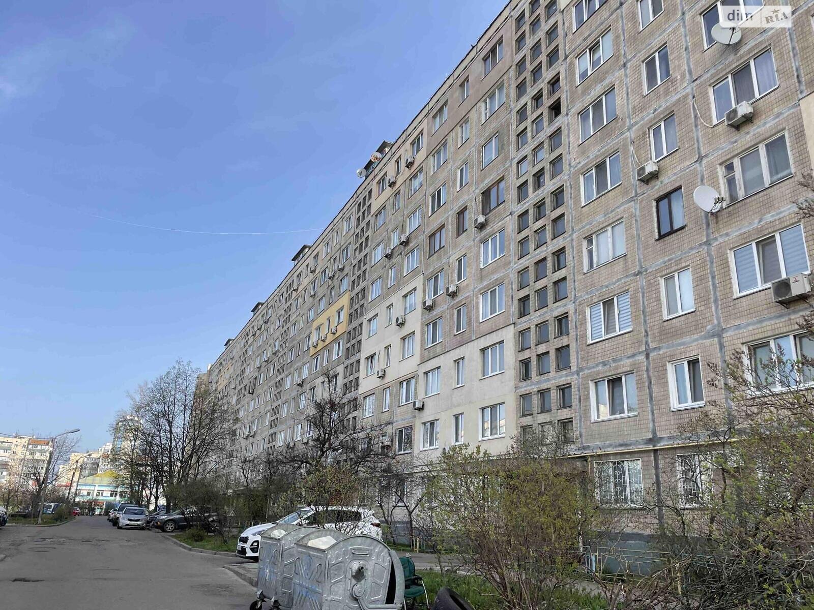 Продажа трехкомнатной квартиры в Киеве, на ул. Приречная 5, район Оболонь фото 1