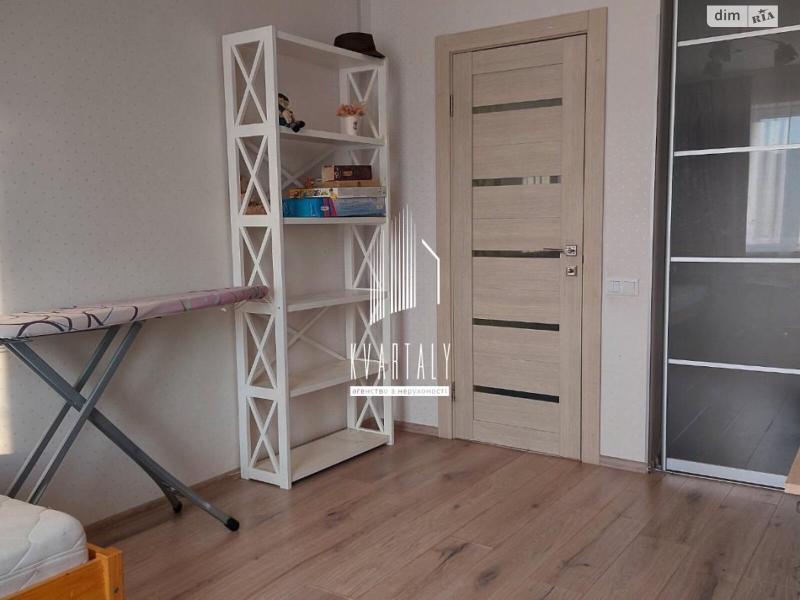 Продажа трехкомнатной квартиры в Киеве, на ул. Приречная 17, район Оболонь фото 1 Продажа трехкомнатной квартиры в Киеве, на ул. Приречная 17, район Оболонь фото 1