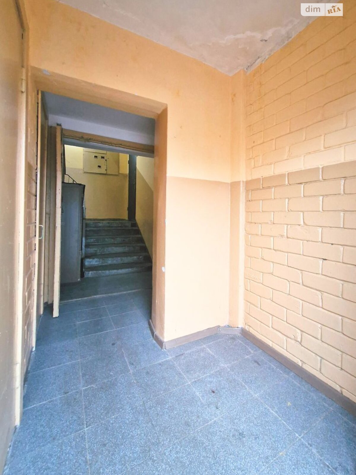Продаж трикімнатної квартири в Києві, на вул. Прирічна 9А, район Оболонь фото 1 Продаж трикімнатної квартири в Києві, на вул. Прирічна 9А, район Оболонь фото 1