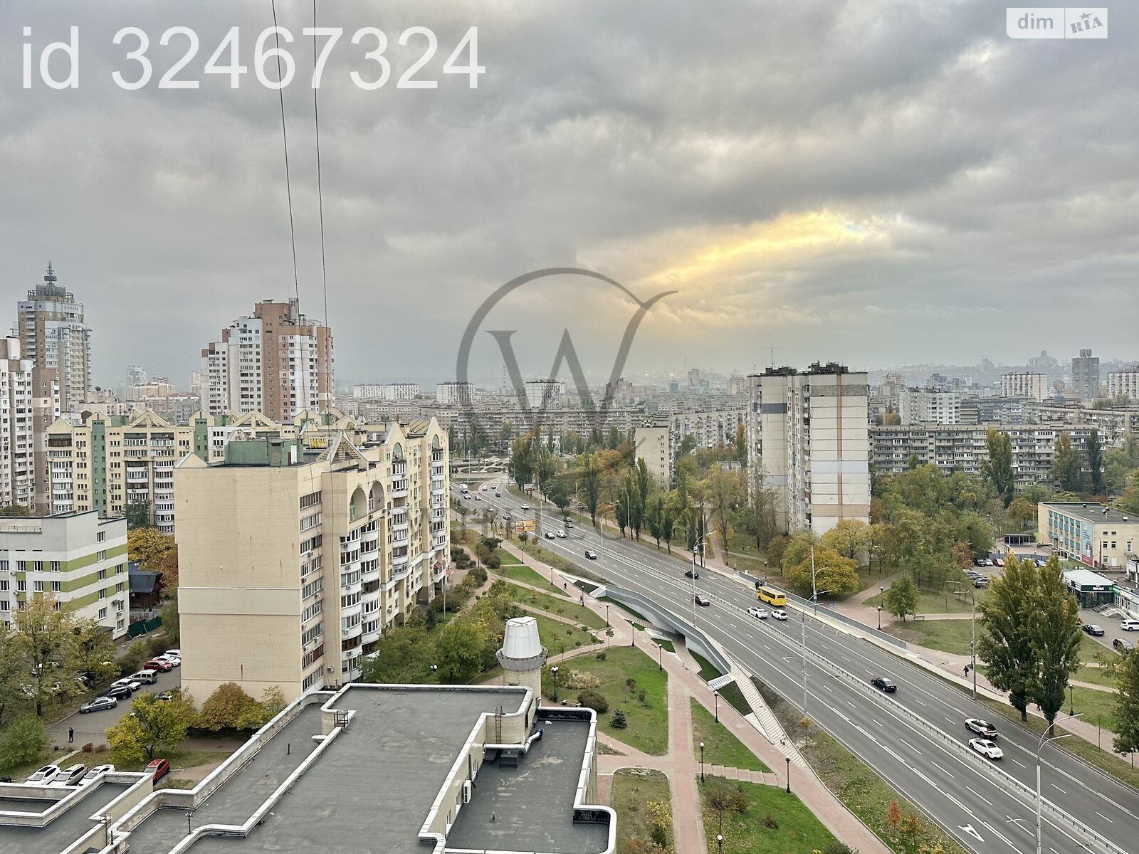 Продажа четырехкомнатной квартиры в Киеве, на просп. Владимира Ивасюка 22, район Оболонь фото 1 Продажа четырехкомнатной квартиры в Киеве, на просп. Владимира Ивасюка 22, район Оболонь фото 1