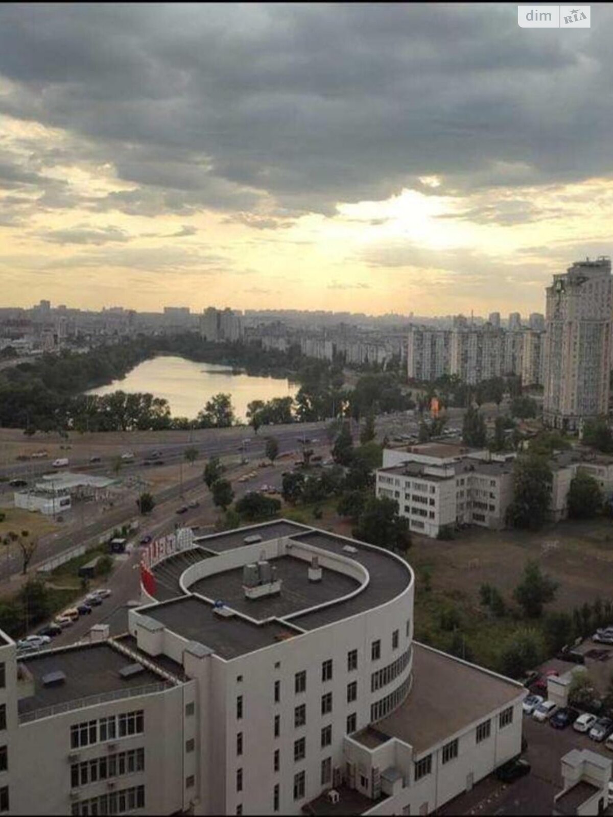 Продаж двокімнатної квартири в Києві, на просп. Володимира Івасюка 2Д, район Оболонь фото 1 Продаж двокімнатної квартири в Києві, на просп. Володимира Івасюка 2Д, район Оболонь фото 1