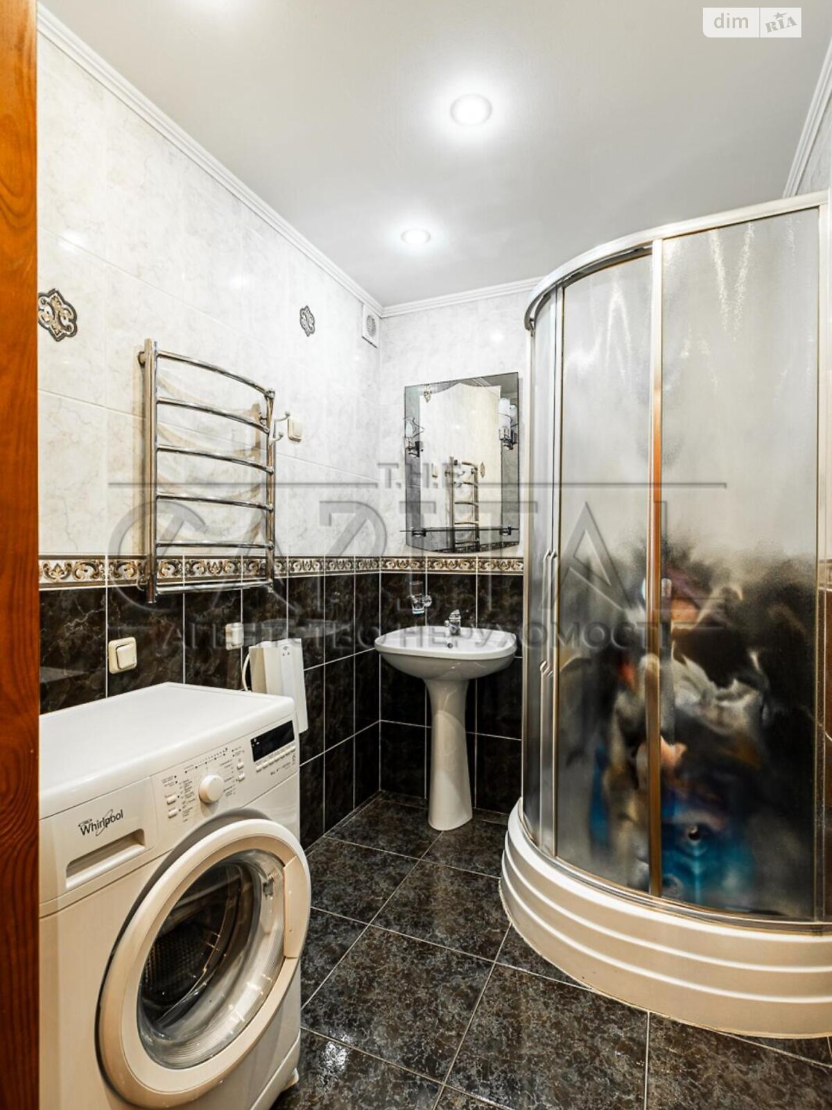 Продажа трехкомнатной квартиры в Киеве, на просп. Владимира Ивасюка 64/56, район Оболонь фото 1 Продажа трехкомнатной квартиры в Киеве, на просп. Владимира Ивасюка 64/56, район Оболонь фото 1