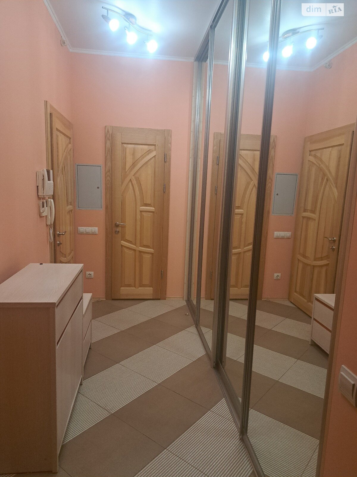 Продажа двухкомнатной квартиры в Киеве, на просп. Владимира Ивасюка 8А, район Оболонь фото 1 Продажа двухкомнатной квартиры в Киеве, на просп. Владимира Ивасюка 8А, район Оболонь фото 1