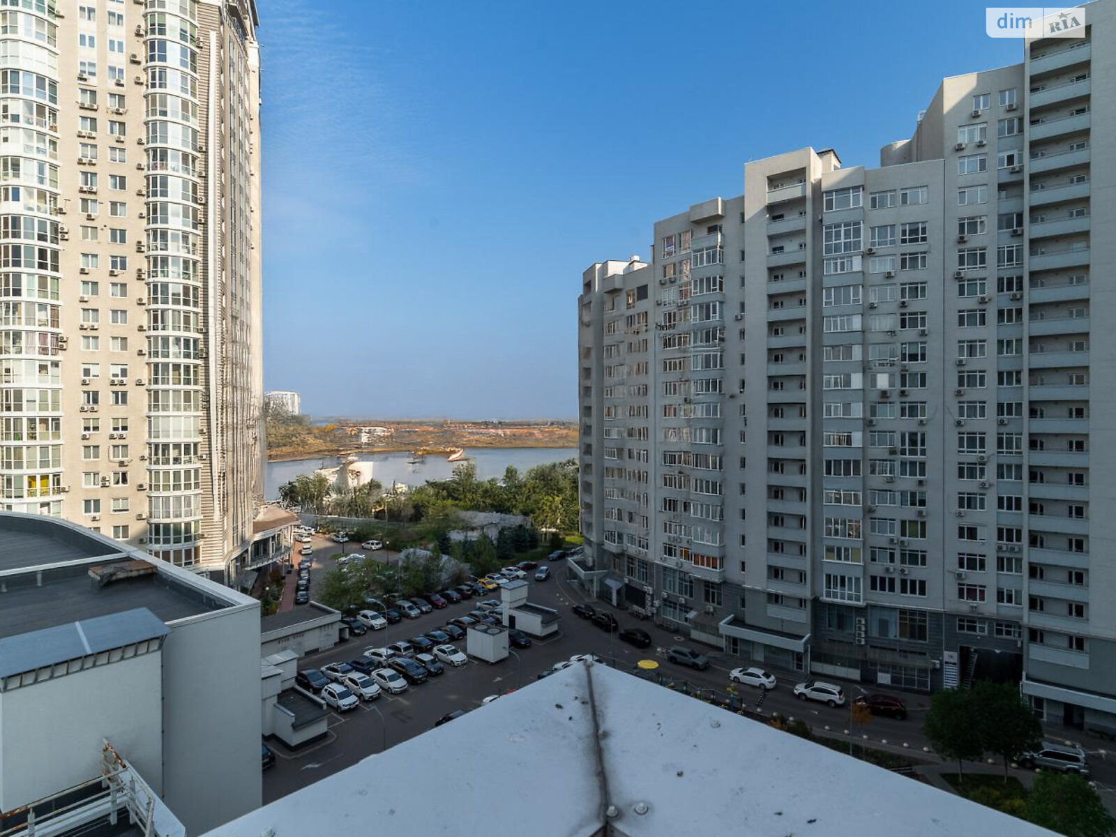 Продажа трехкомнатной квартиры в Киеве, на просп. Владимира Ивасюка 2Д, район Оболонь фото 1 Продажа трехкомнатной квартиры в Киеве, на просп. Владимира Ивасюка 2Д, район Оболонь фото 1