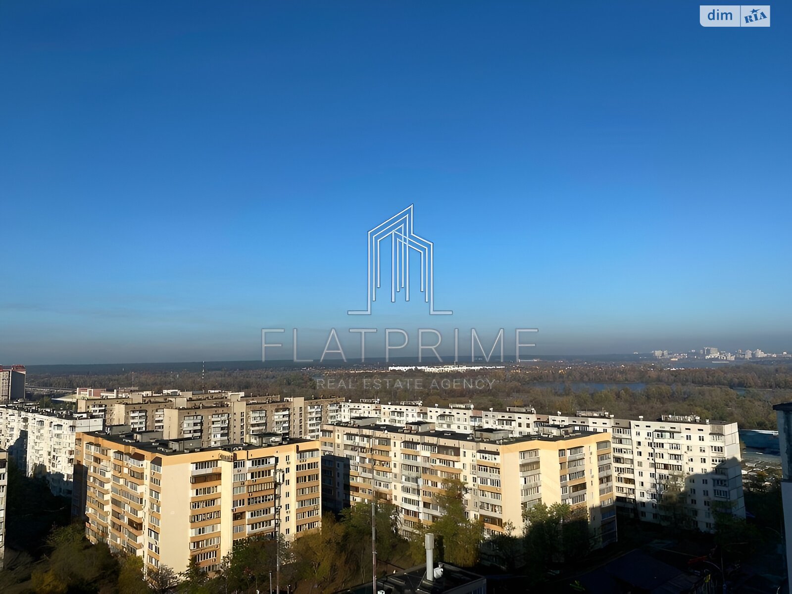 Продажа трехкомнатной квартиры в Киеве, на просп. Владимира Ивасюка 60, район Оболонь фото 1