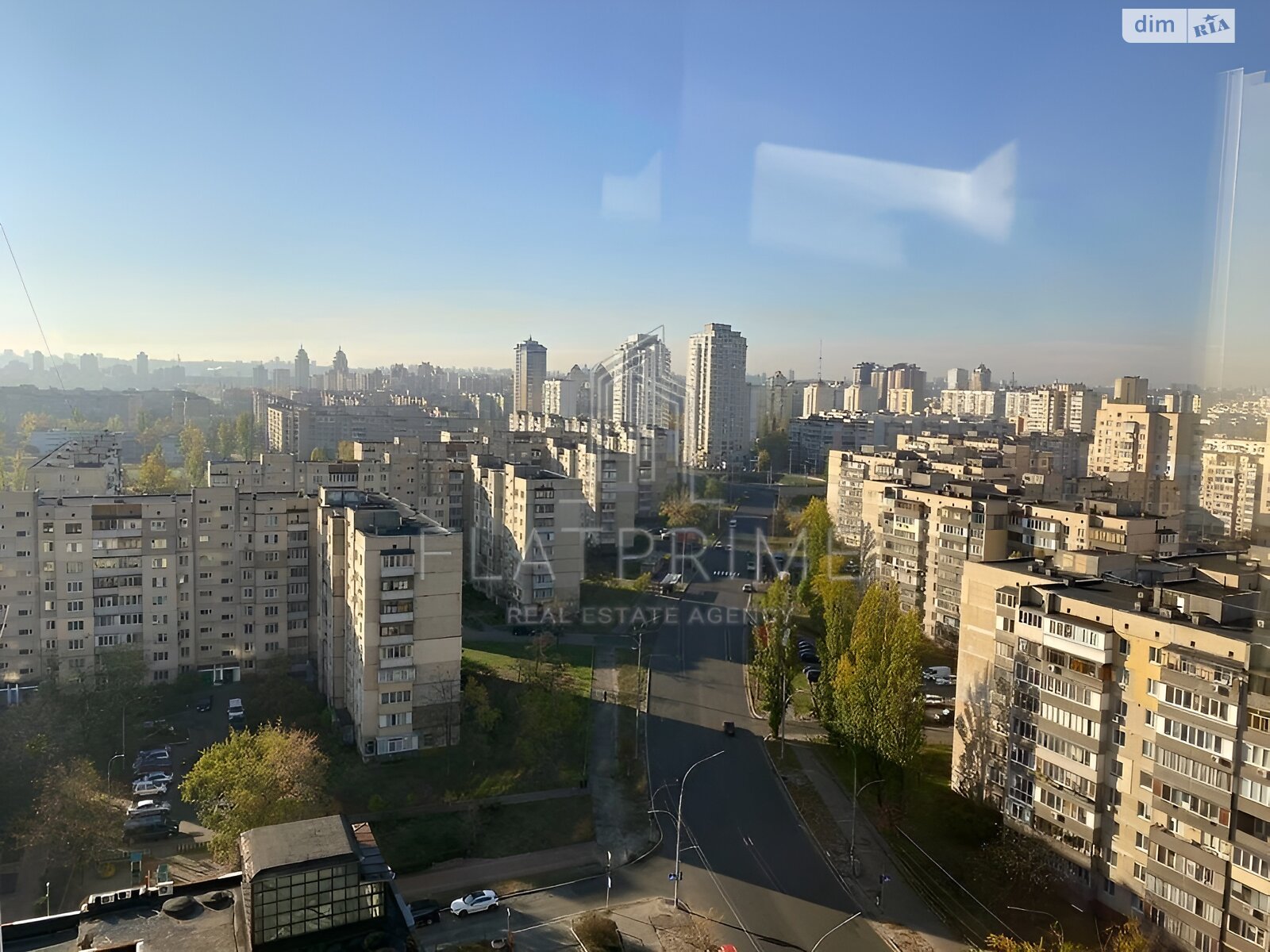 Продаж трикімнатної квартири в Києві, на просп. Володимира Івасюка 60, район Оболонь фото 1 Продаж трикімнатної квартири в Києві, на просп. Володимира Івасюка 60, район Оболонь фото 1
