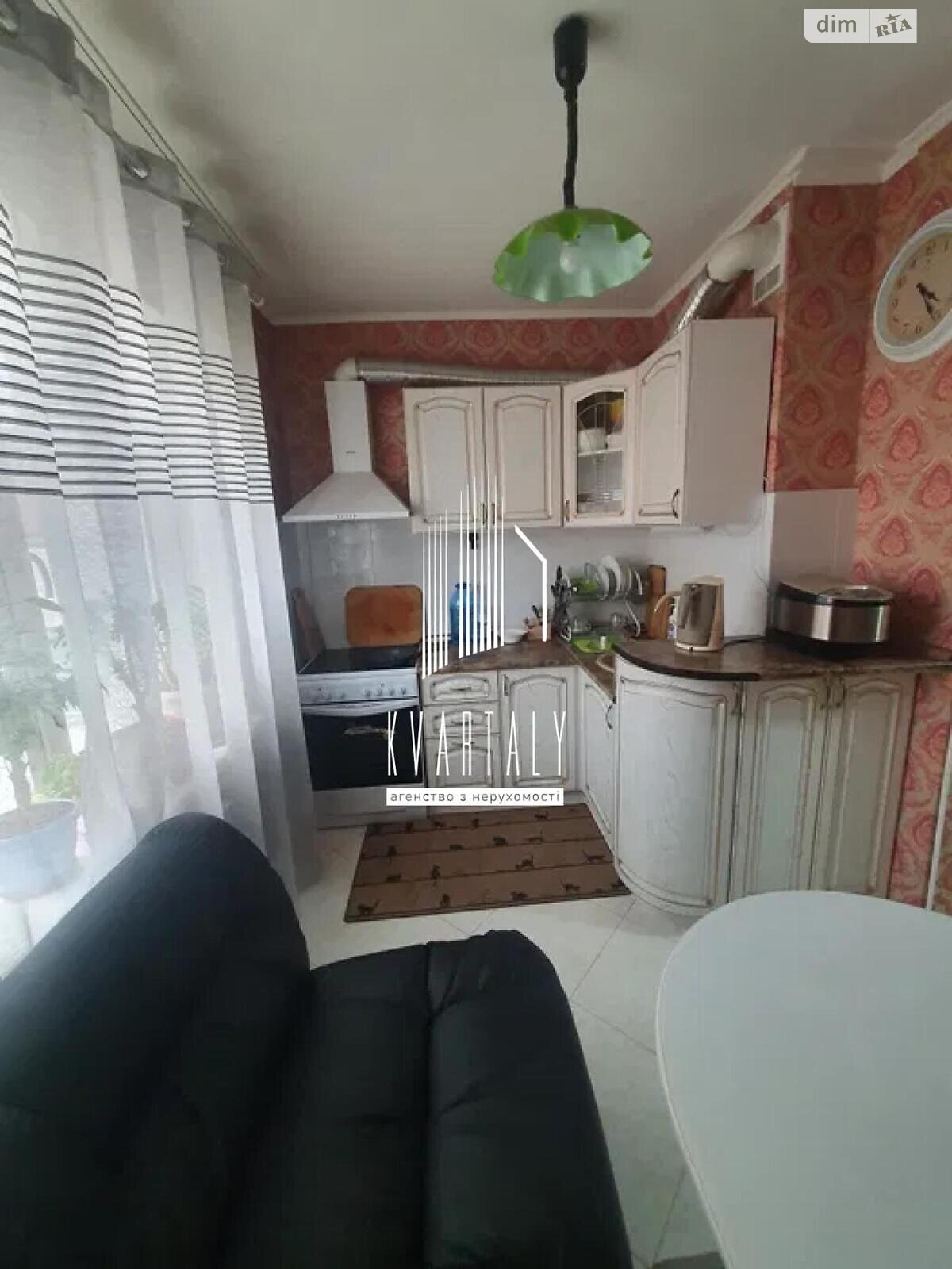 Продаж трикімнатної квартири в Києві, на просп. Володимира Івасюка 39А, район Оболонь фото 1 Продаж трикімнатної квартири в Києві, на просп. Володимира Івасюка 39А, район Оболонь фото 1