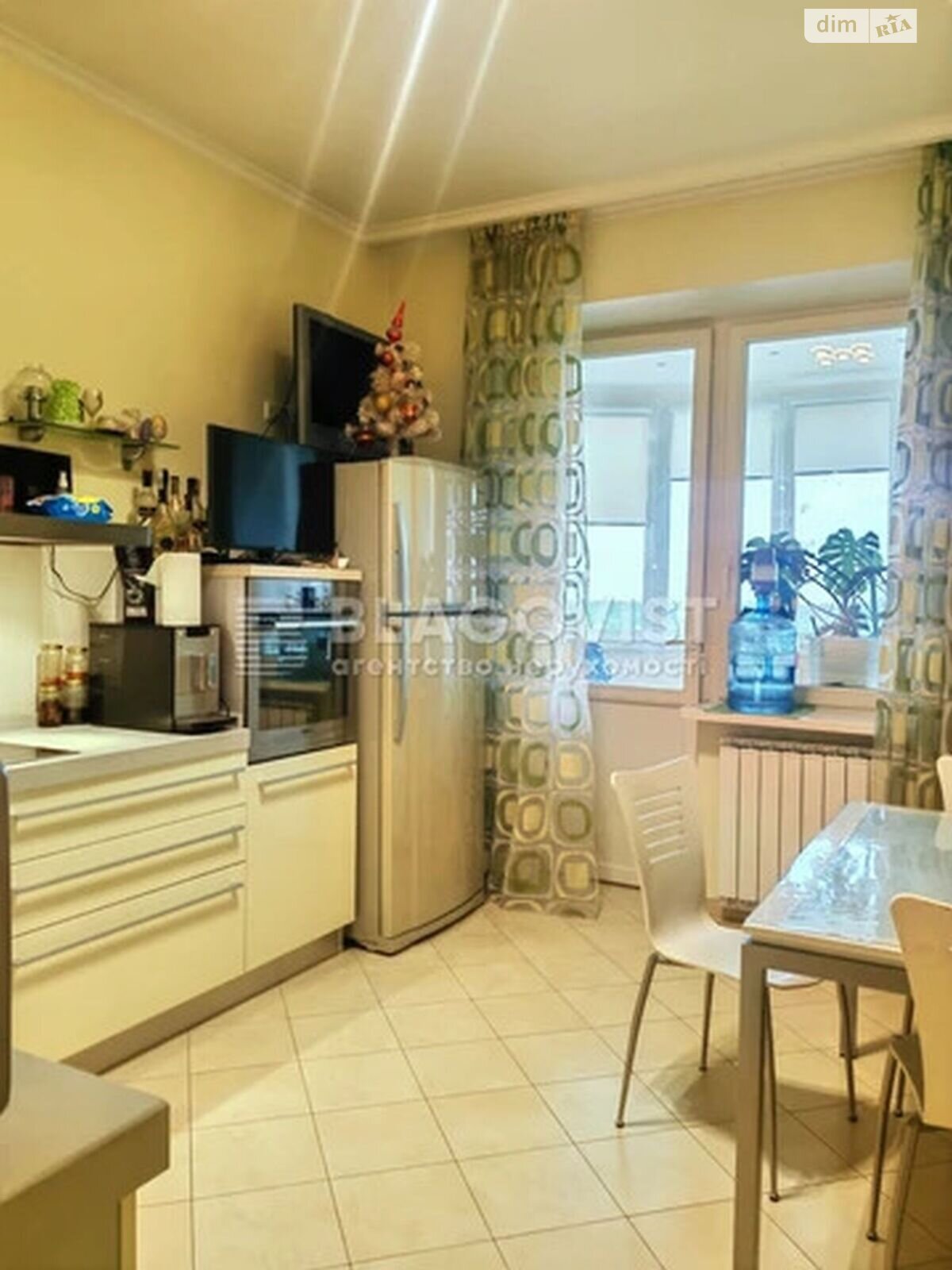 Продаж трикімнатної квартири в Києві, на просп. Володимира Івасюка 8 корпус 2, район Оболонь фото 1 Продаж трикімнатної квартири в Києві, на просп. Володимира Івасюка 8 корпус 2, район Оболонь фото 1