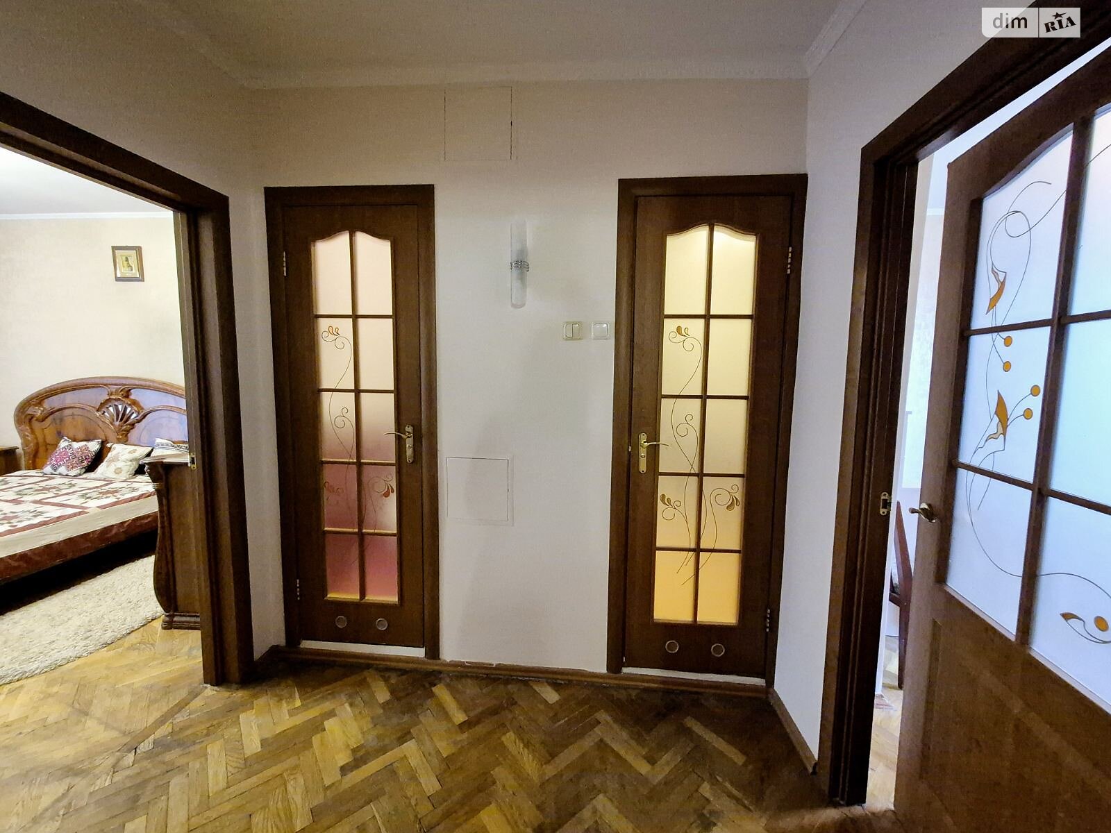 Продаж трикімнатної квартири в Києві, на просп. Володимира Івасюка 63А, район Оболонь фото 1 Продаж трикімнатної квартири в Києві, на просп. Володимира Івасюка 63А, район Оболонь фото 1