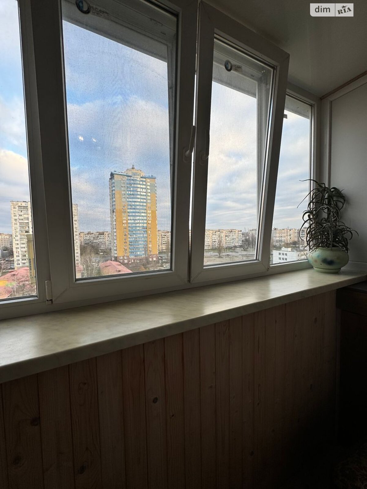 Продаж трикімнатної квартири в Києві, на просп. Володимира Івасюка 49Б, район Оболонь фото 1 Продаж трикімнатної квартири в Києві, на просп. Володимира Івасюка 49Б, район Оболонь фото 1