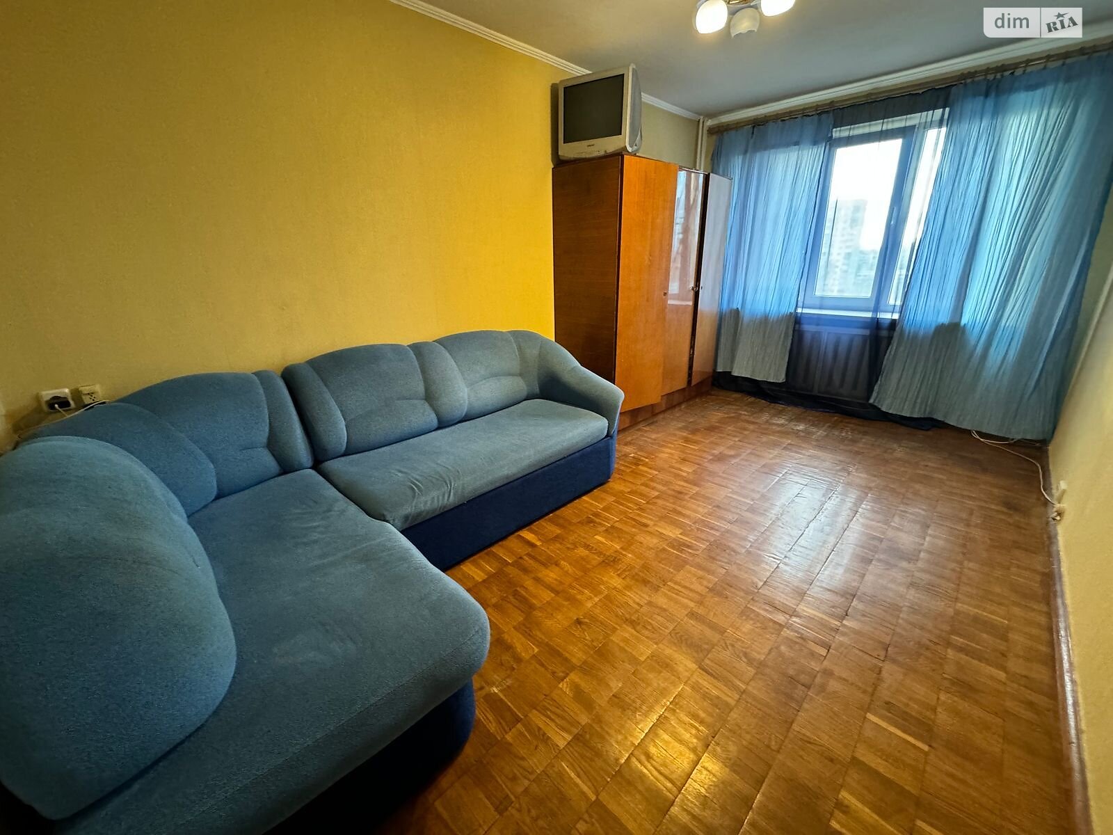 Продаж трикімнатної квартири в Києві, на просп. Володимира Івасюка 49Б, район Оболонь фото 1 Продаж трикімнатної квартири в Києві, на просп. Володимира Івасюка 49Б, район Оболонь фото 1