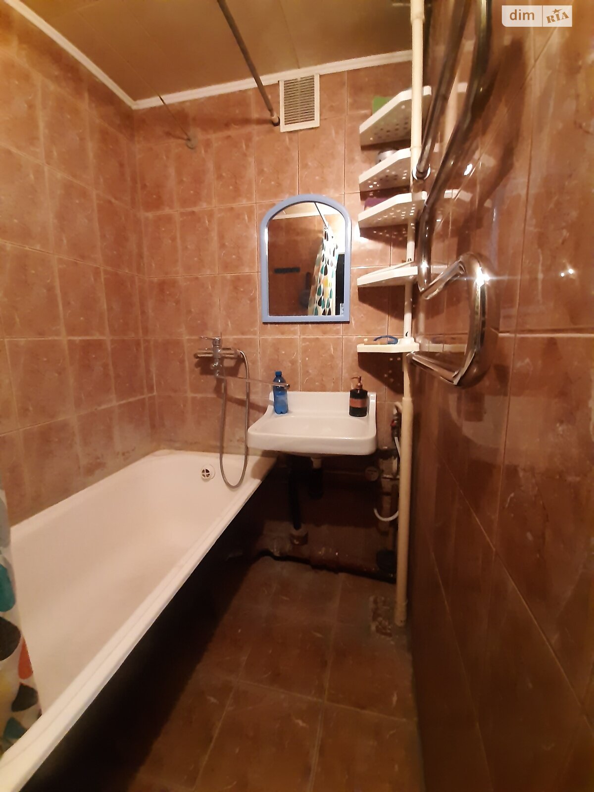 Продажа трехкомнатной квартиры в Киеве, на просп. Владимира Ивасюка 7Б, район Оболонь фото 1