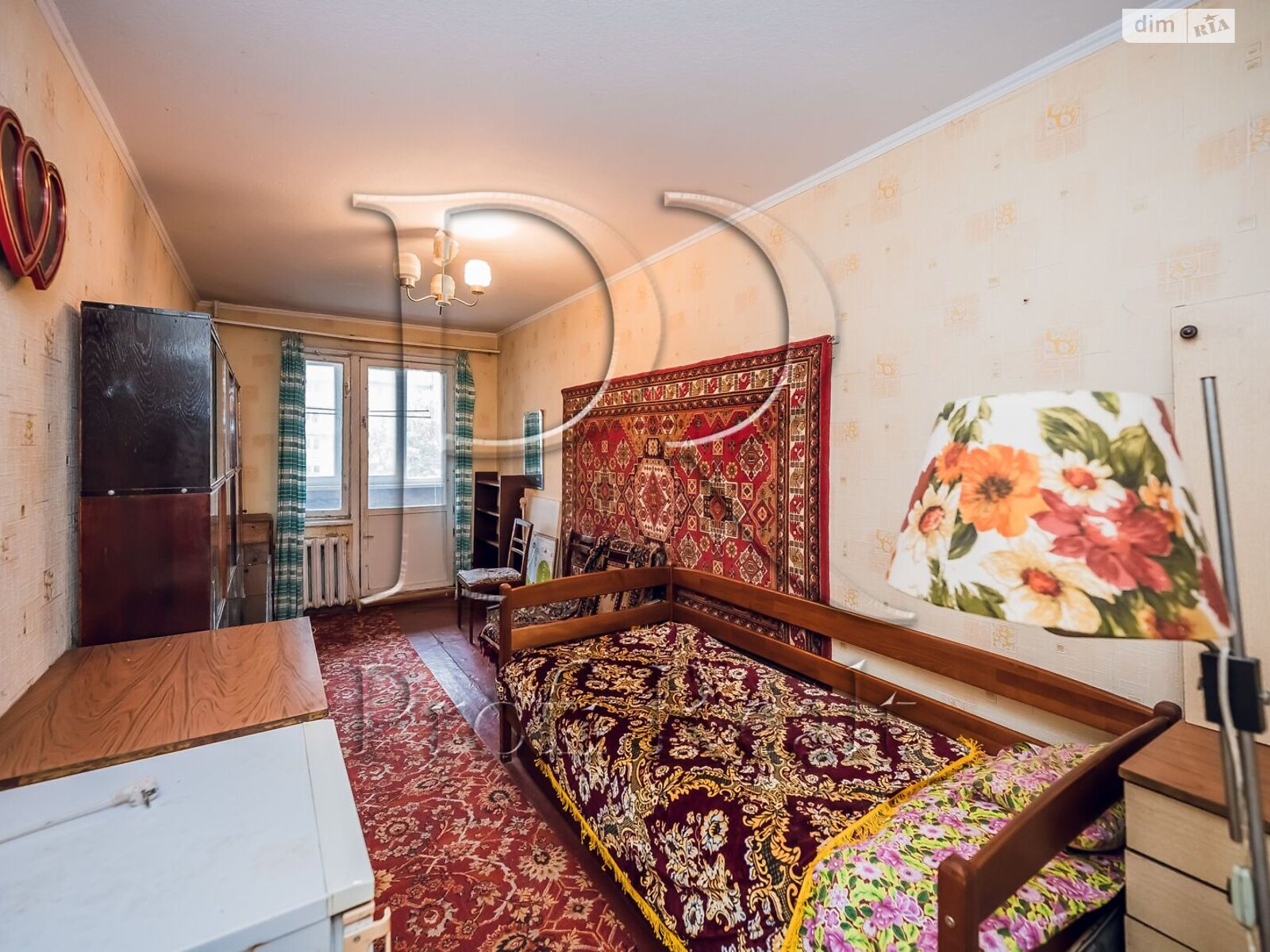 Продажа трехкомнатной квартиры в Киеве, на просп. Владимира Ивасюка 17, район Оболонь фото 1