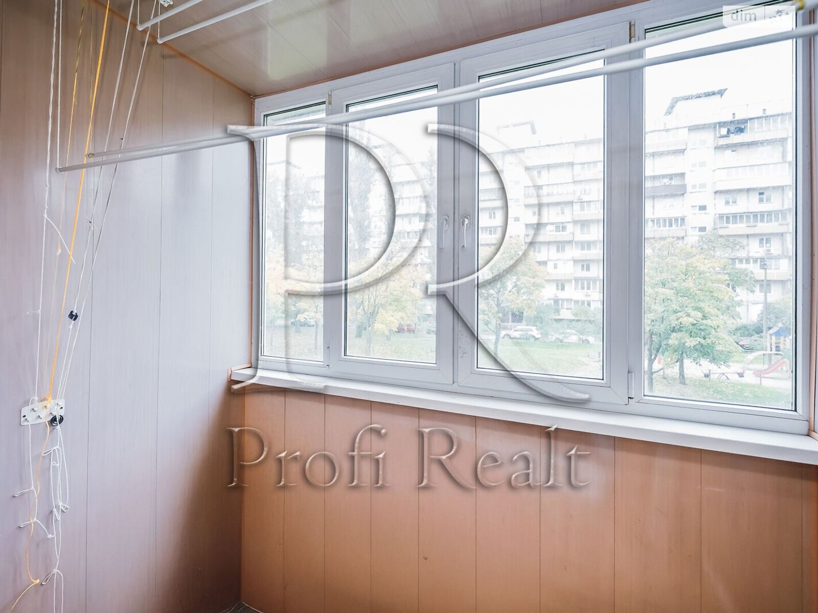 Продажа трехкомнатной квартиры в Киеве, на просп. Владимира Ивасюка 17, район Оболонь фото 1