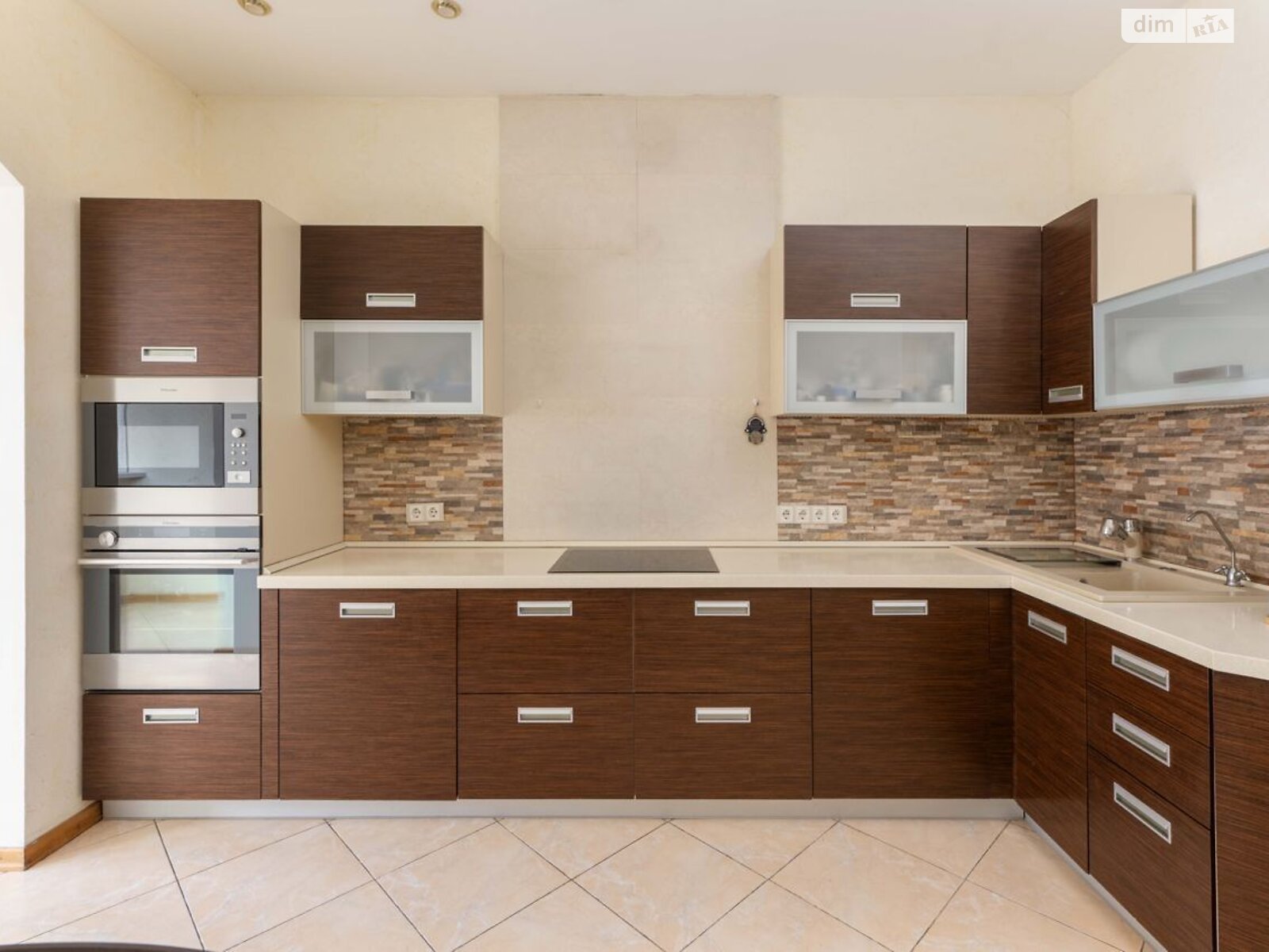 Продаж двокімнатної квартири в Києві, на просп. Володимира Івасюка 6Б корпус 2, район undefined фото 1