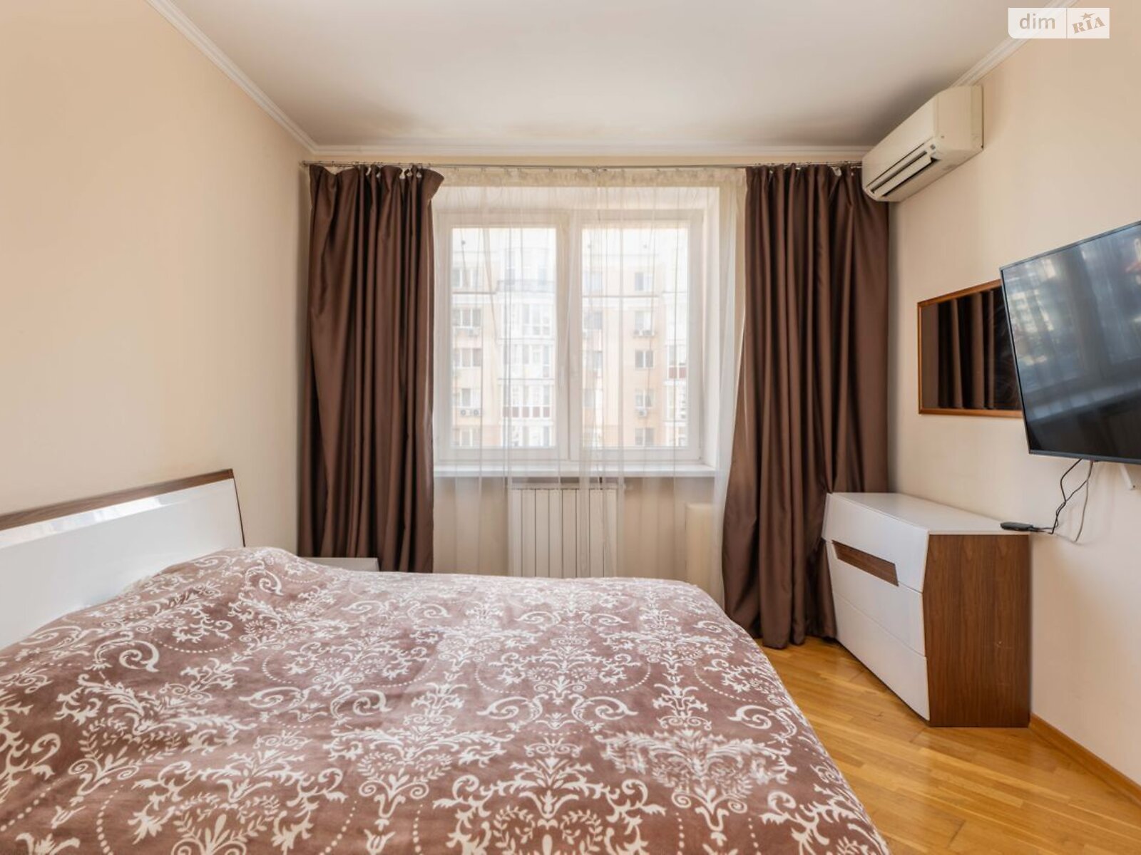 Продаж двокімнатної квартири в Києві, на просп. Володимира Івасюка 6Б корпус 2, район undefined фото 1