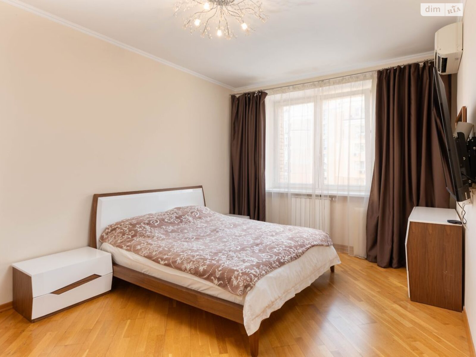 Продаж двокімнатної квартири в Києві, на просп. Володимира Івасюка 6Б корпус 2, район undefined фото 1