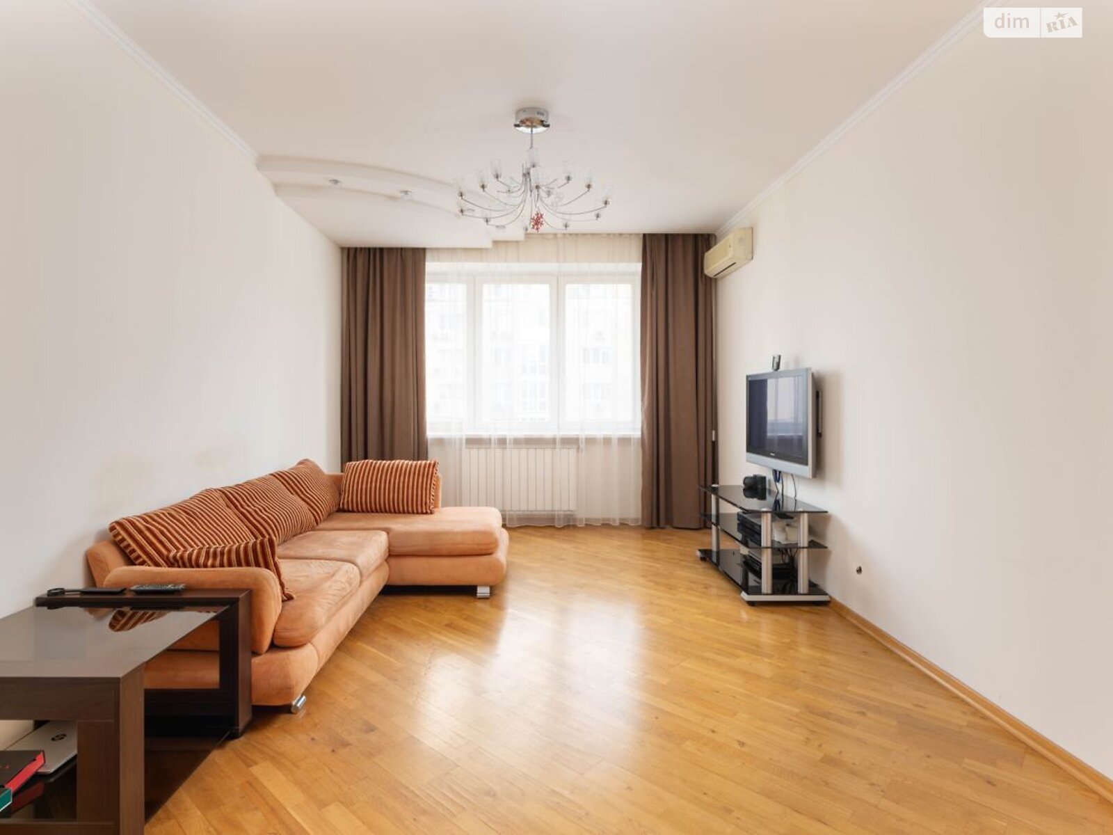 Продаж двокімнатної квартири в Києві, на просп. Володимира Івасюка 6Б корпус 2, район undefined фото 1