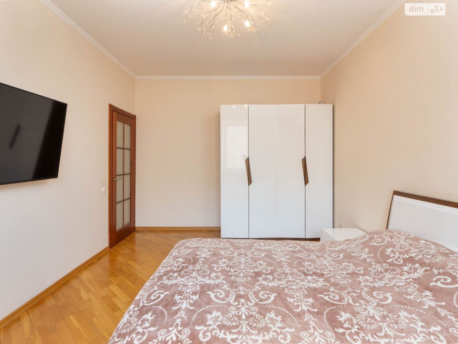 Продаж двокімнатної квартири в Києві, на просп. Володимира Івасюка 6Б корпус 2, район undefined фото 1