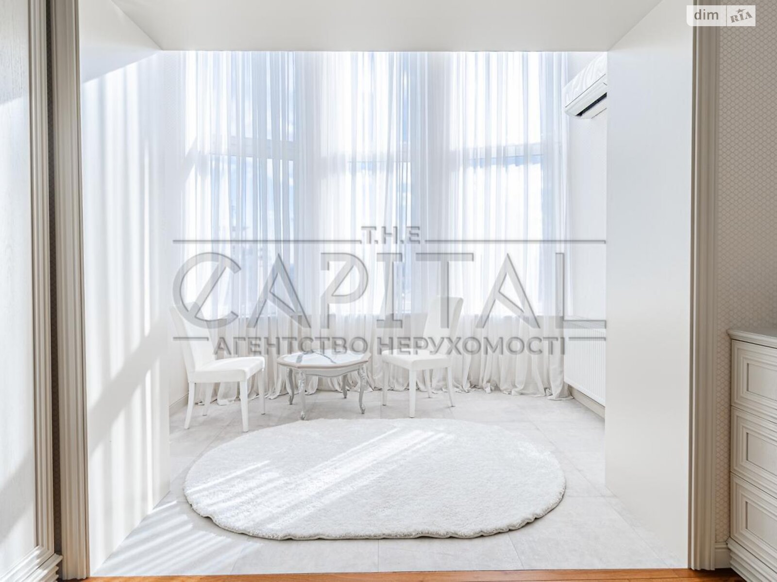 Продажа четырехкомнатной квартиры в Киеве, на просп. Владимира Ивасюка, район Оболонь фото 1 Продажа четырехкомнатной квартиры в Киеве, на просп. Владимира Ивасюка, район Оболонь фото 1