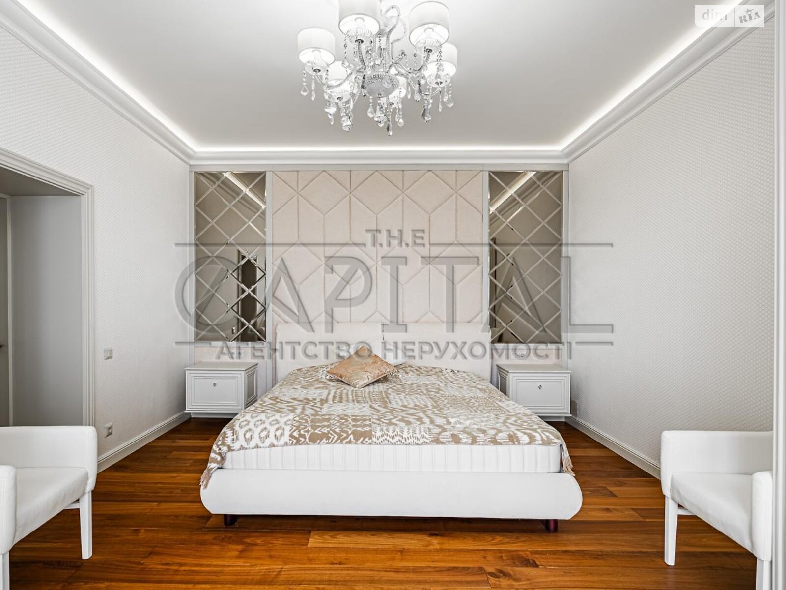 Продажа четырехкомнатной квартиры в Киеве, на просп. Владимира Ивасюка, район Оболонь фото 1 Продажа четырехкомнатной квартиры в Киеве, на просп. Владимира Ивасюка, район Оболонь фото 1