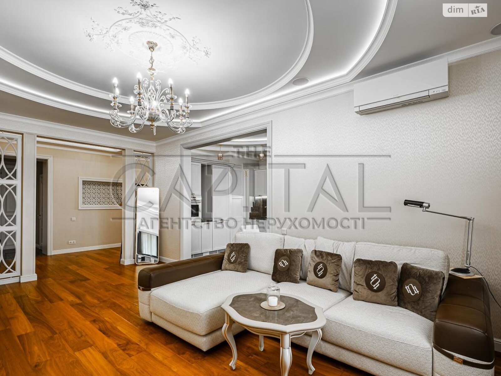 Продажа четырехкомнатной квартиры в Киеве, на просп. Владимира Ивасюка, район Оболонь фото 1 Продажа четырехкомнатной квартиры в Киеве, на просп. Владимира Ивасюка, район Оболонь фото 1