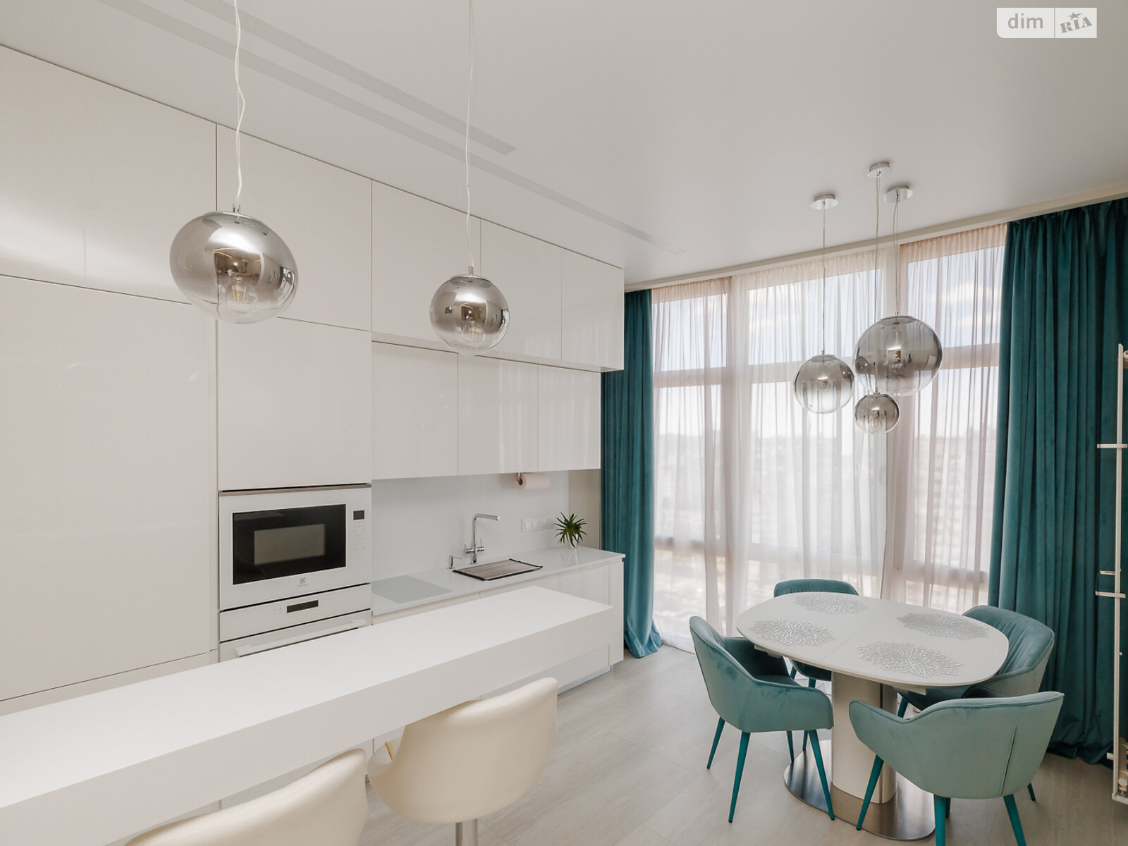 Продаж однокімнатної квартири в Києві, на просп. Володимира Івасюка 4А, район undefined фото 1