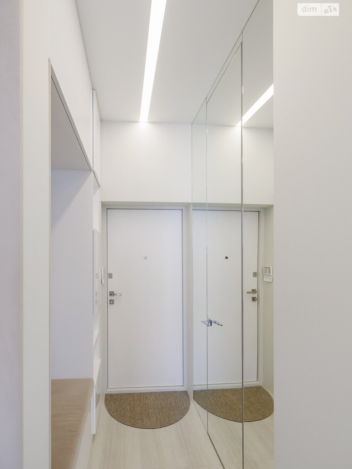 Продаж однокімнатної квартири в Києві, на просп. Володимира Івасюка 4А, район undefined фото 1