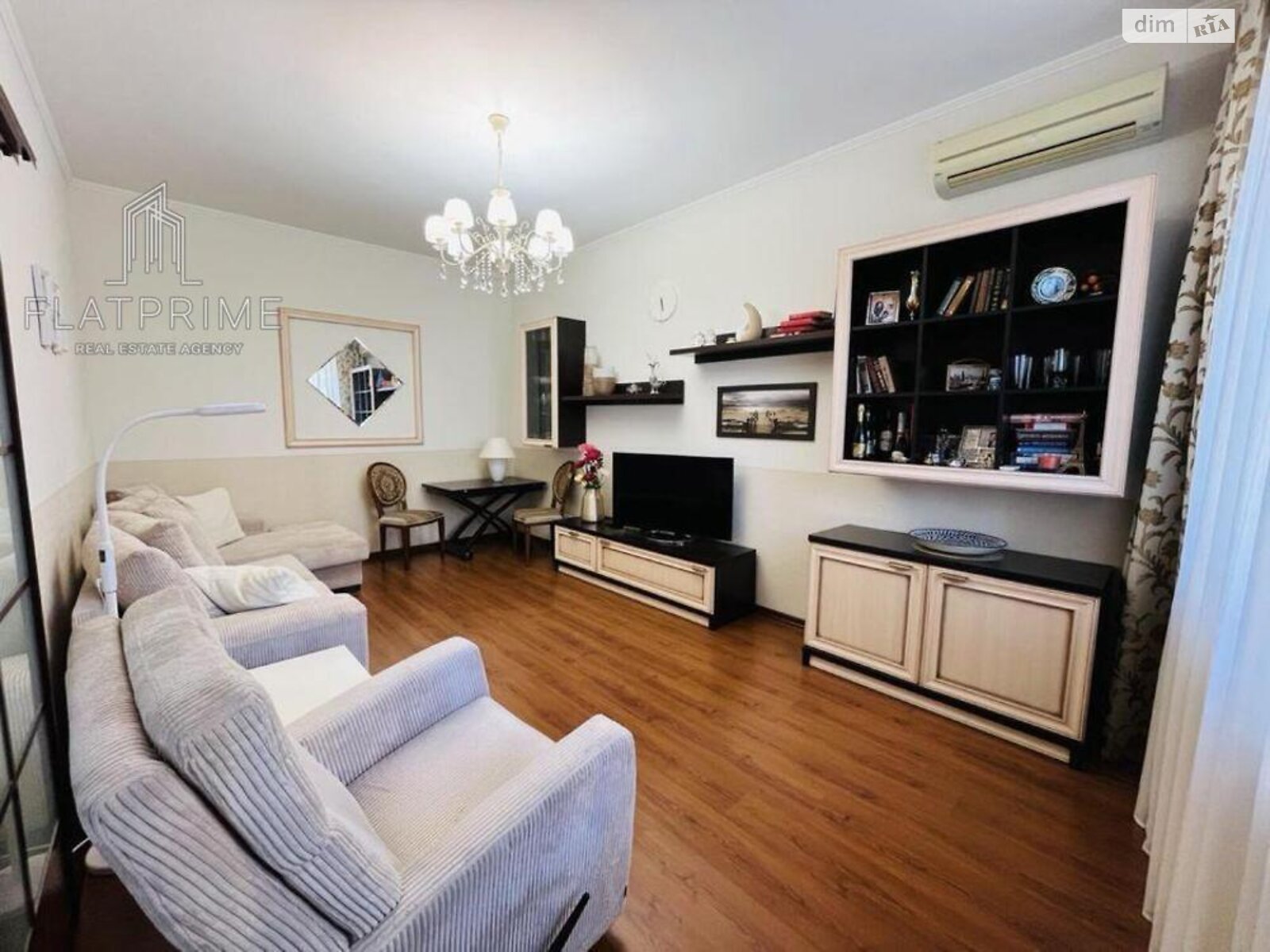 Продажа трехкомнатной квартиры в Киеве, на просп. Владимира Ивасюка 6 корпус 6, район Оболонь фото 1 Продажа трехкомнатной квартиры в Киеве, на просп. Владимира Ивасюка 6 корпус 6, район Оболонь фото 1