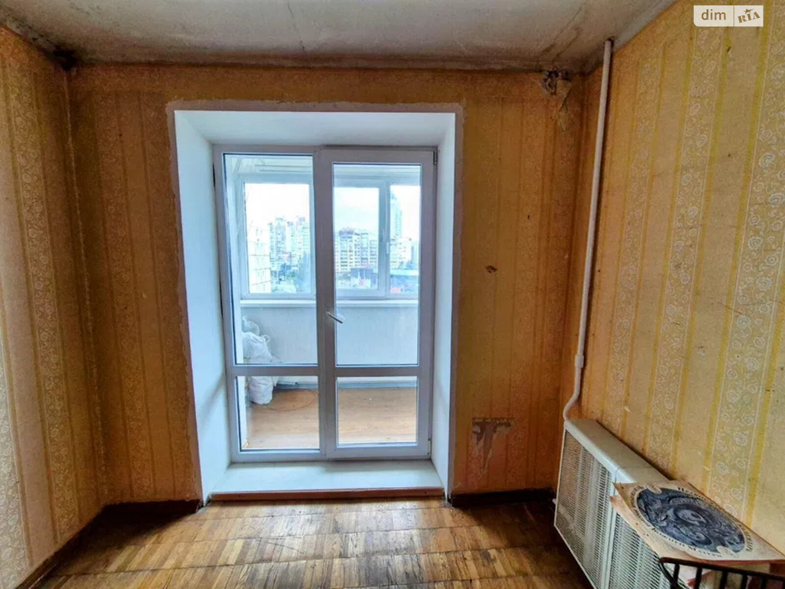 Продажа четырехкомнатной квартиры в Киеве, на просп. Владимира Ивасюка 15, район Оболонь фото 1 Продажа четырехкомнатной квартиры в Киеве, на просп. Владимира Ивасюка 15, район Оболонь фото 1