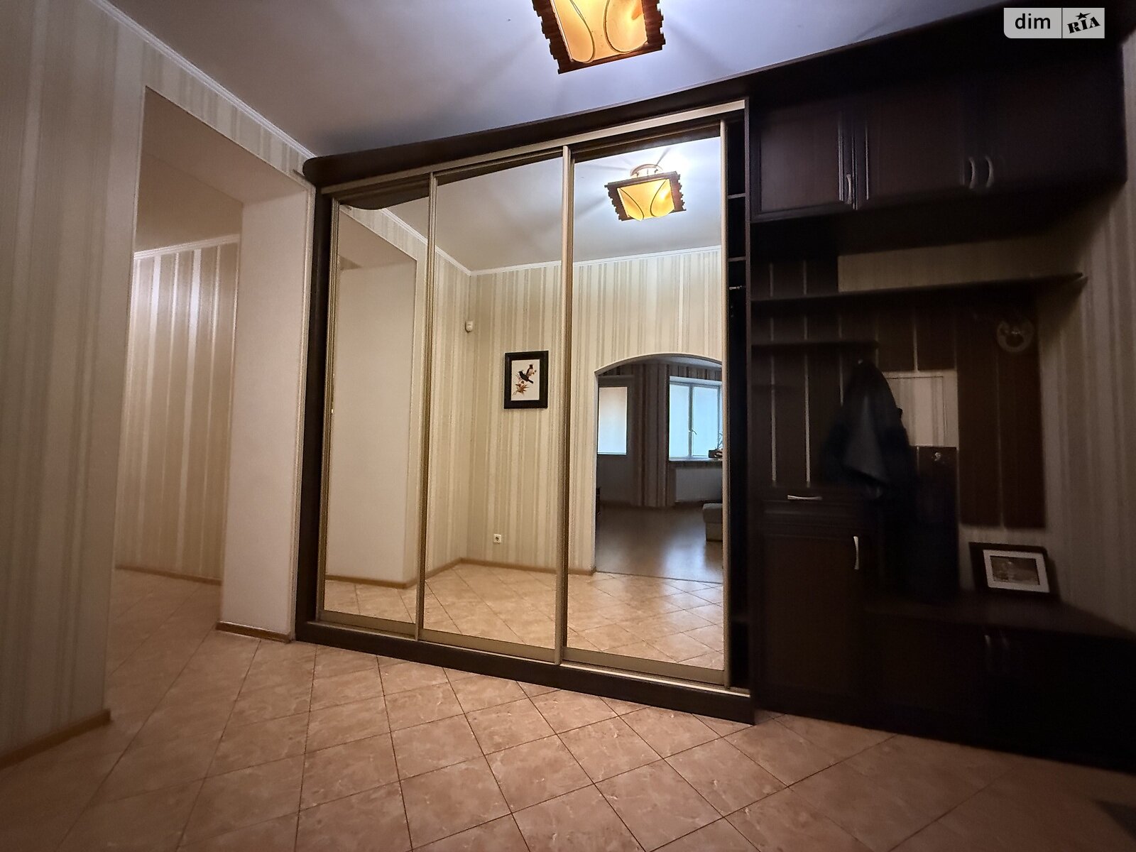 Продажа трехкомнатной квартиры в Киеве, на просп. Владимира Ивасюка 6 корпус 5, район Оболонь фото 1 Продажа трехкомнатной квартиры в Киеве, на просп. Владимира Ивасюка 6 корпус 5, район Оболонь фото 1