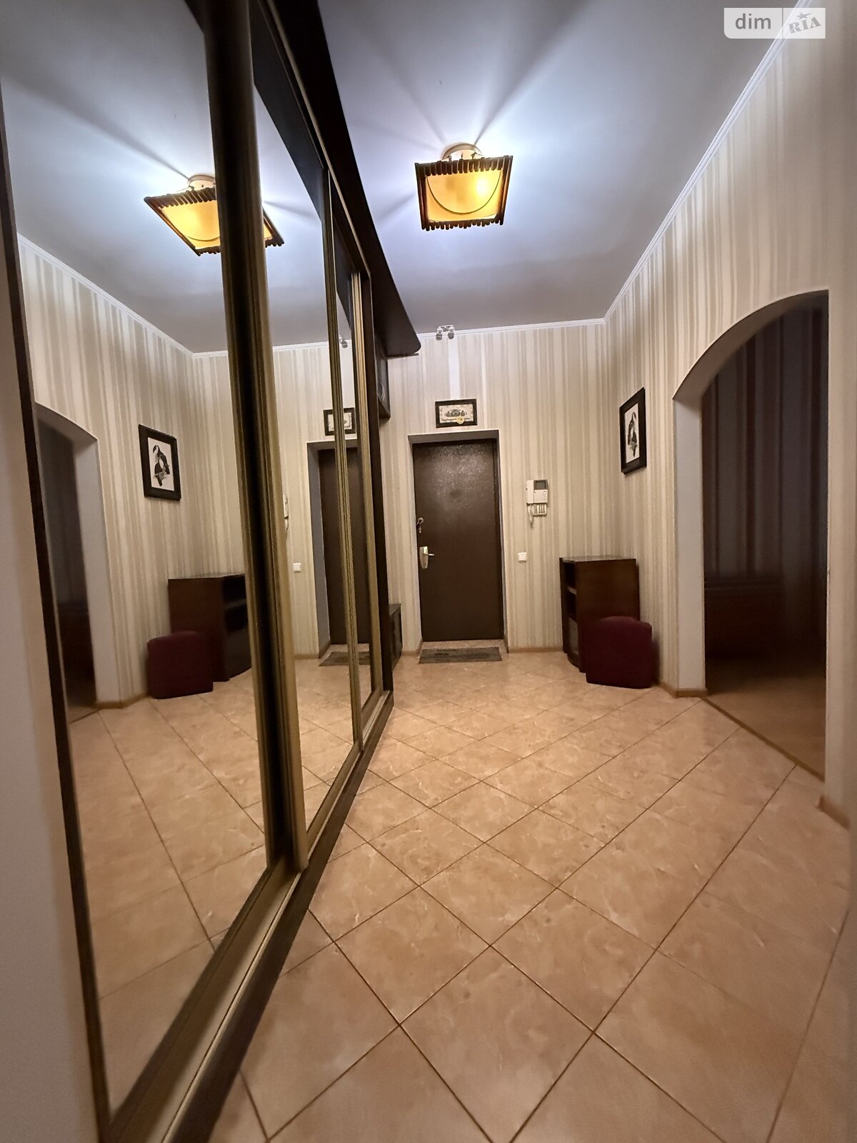 Продажа трехкомнатной квартиры в Киеве, на просп. Владимира Ивасюка 6 корпус 5, район Оболонь фото 1 Продажа трехкомнатной квартиры в Киеве, на просп. Владимира Ивасюка 6 корпус 5, район Оболонь фото 1