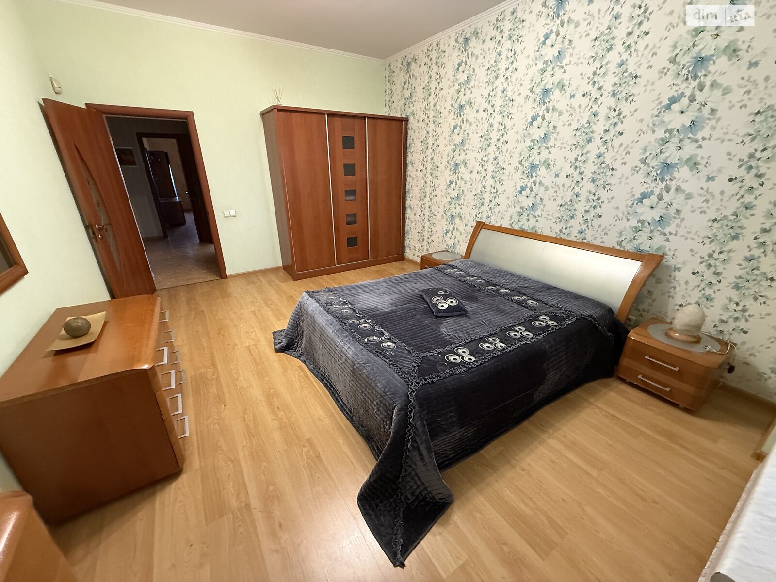 Продажа трехкомнатной квартиры в Киеве, на просп. Владимира Ивасюка 6 корпус 5, район Оболонь фото 1 Продажа трехкомнатной квартиры в Киеве, на просп. Владимира Ивасюка 6 корпус 5, район Оболонь фото 1