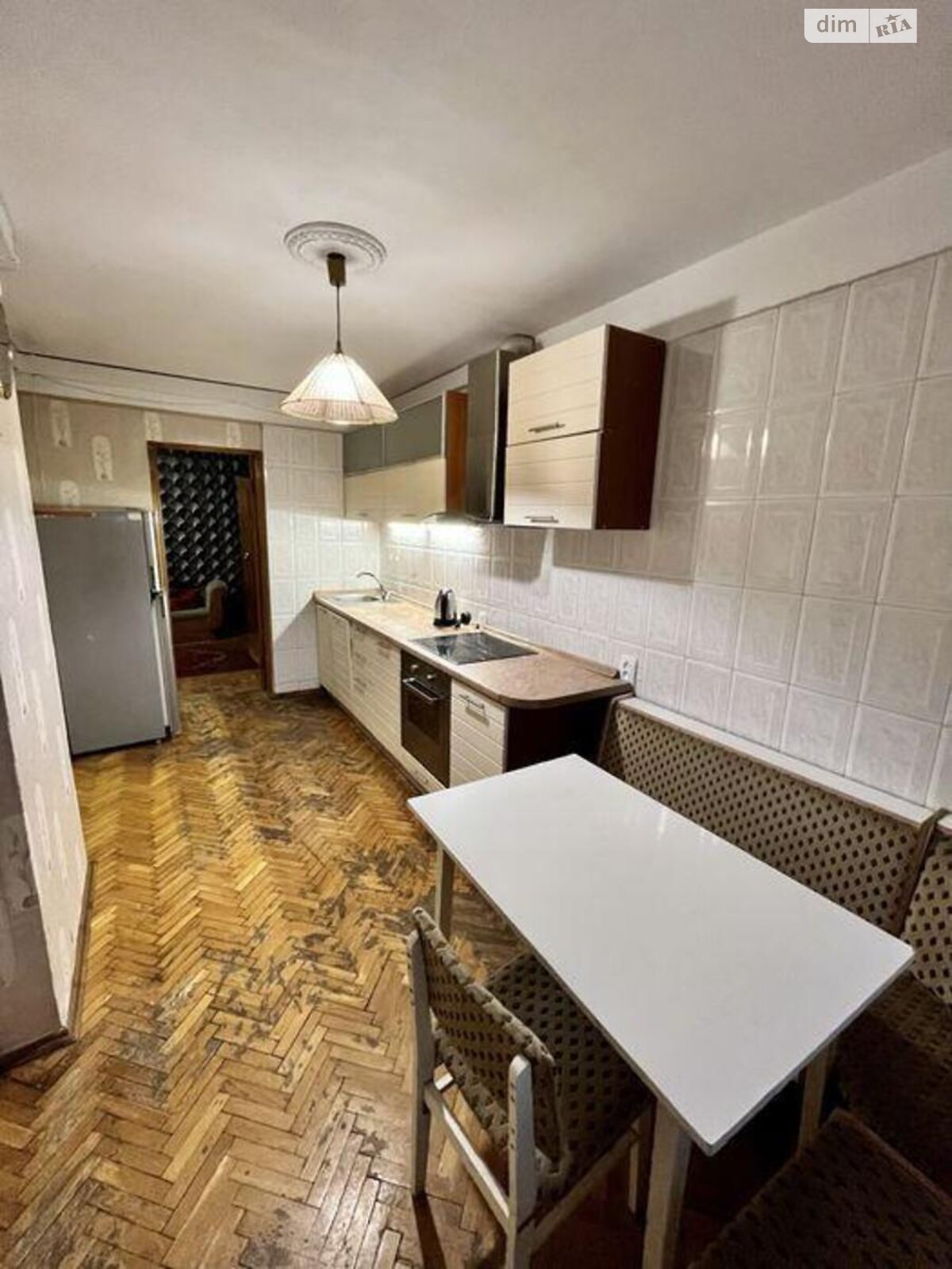 Продажа трехкомнатной квартиры в Киеве, на просп. Владимира Ивасюка 16Б, район Оболонь фото 1