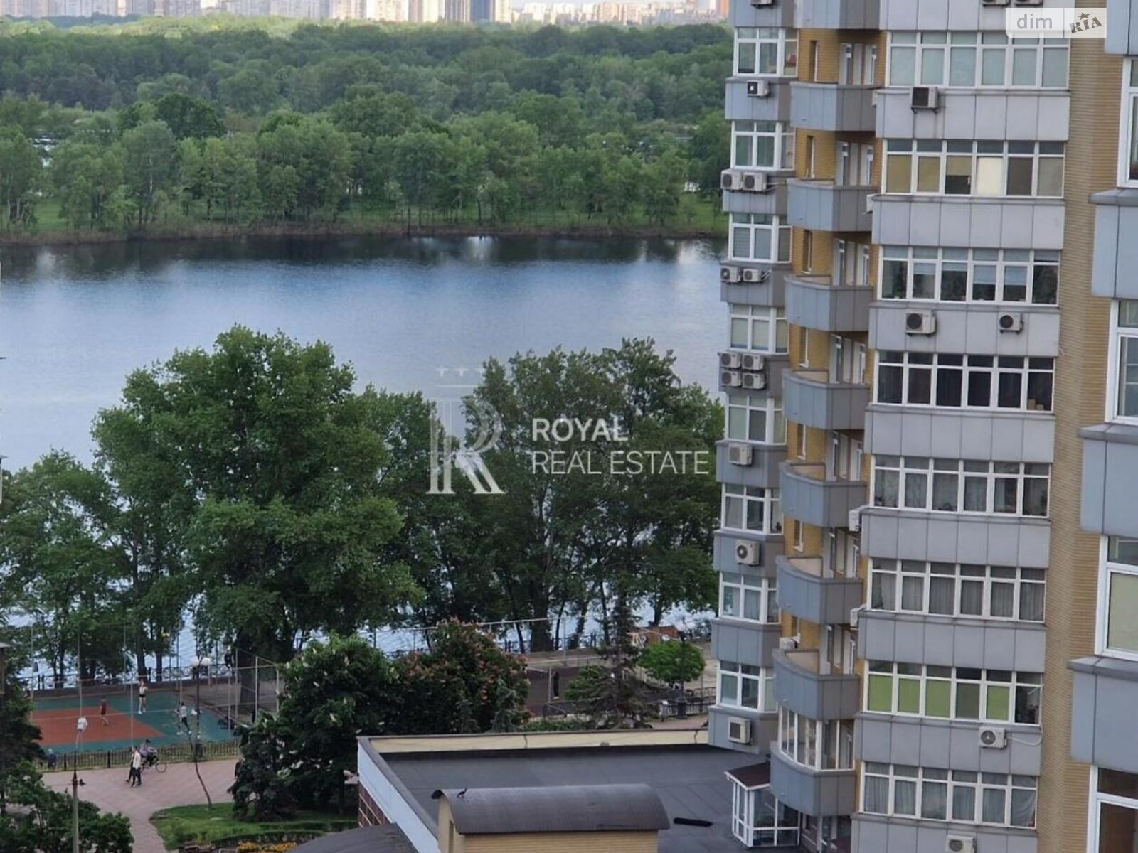 Продажа четырехкомнатной квартиры в Киеве, на просп. Владимира Ивасюка 14, район Оболонь фото 1 Продажа четырехкомнатной квартиры в Киеве, на просп. Владимира Ивасюка 14, район Оболонь фото 1