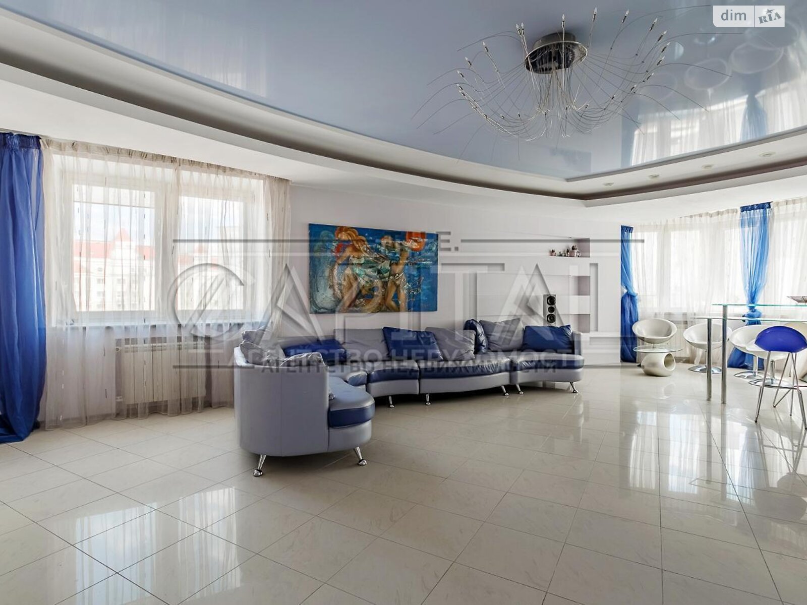 Продажа четырехкомнатной квартиры в Киеве, на просп. Владимира Ивасюка 24, район Оболонь фото 1