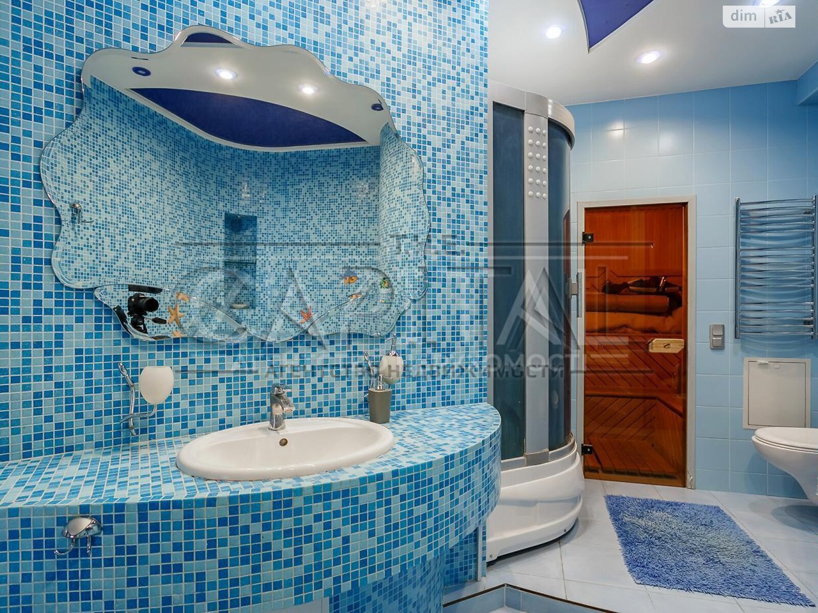 Продажа четырехкомнатной квартиры в Киеве, на просп. Владимира Ивасюка 24, район Оболонь фото 1