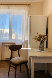 Продаж трикімнатної квартири в Києві, на вул. Зої Гайдай 7, район Оболонь фото 2