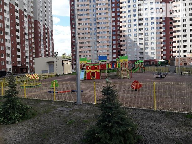 Продажа трехкомнатной квартиры в Киеве, на пер. Балтийский 23 район Оболонский фото 1 Продажа трехкомнатной квартиры в Киеве, на пер. Балтийский 23 район Оболонский фото 1