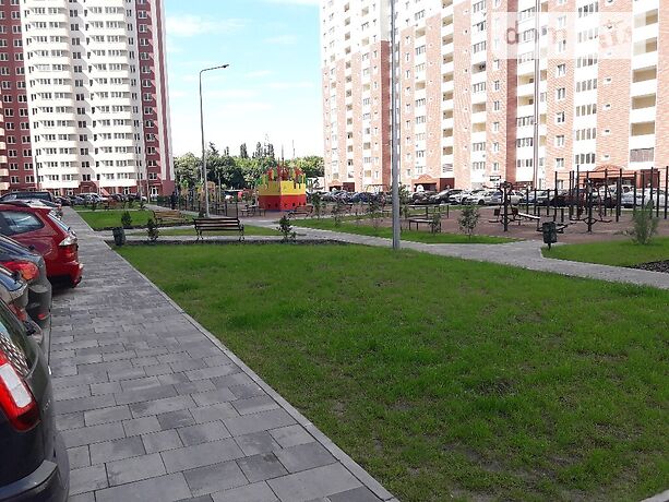 Продажа трехкомнатной квартиры в Киеве, на пер. Балтийский 23 район Оболонский фото 1 Продажа трехкомнатной квартиры в Киеве, на пер. Балтийский 23 район Оболонский фото 1