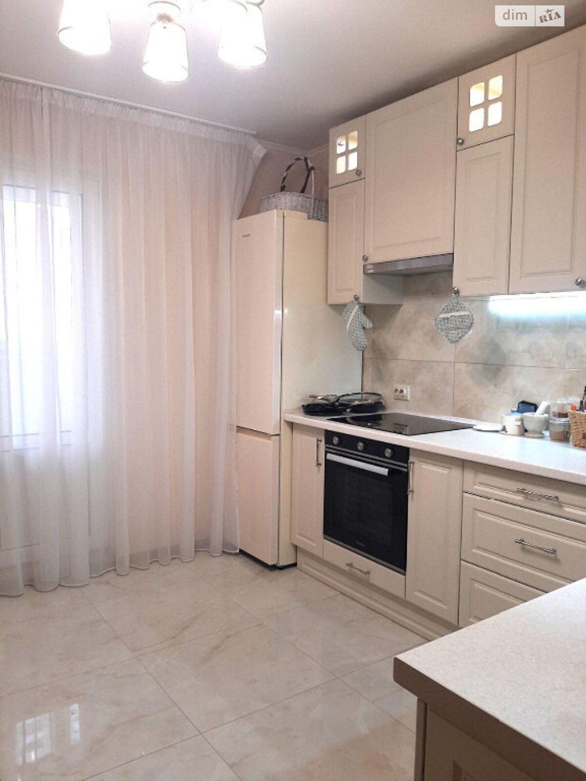 Продаж трикімнатної квартири в Києві, на пров. Балтійський 3, район Оболонський фото 1 Продаж трикімнатної квартири в Києві, на пров. Балтійський 3, район Оболонський фото 1