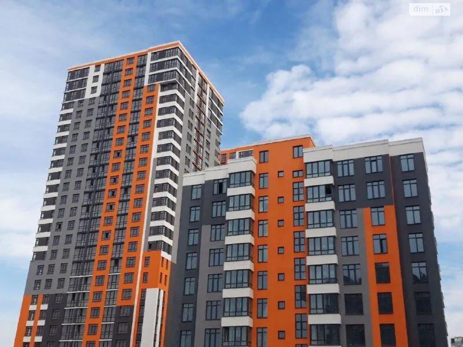 Продажа трехкомнатной квартиры в Киеве, на ул. Николая Гулака 4 корпус 9, район Приорка фото 1