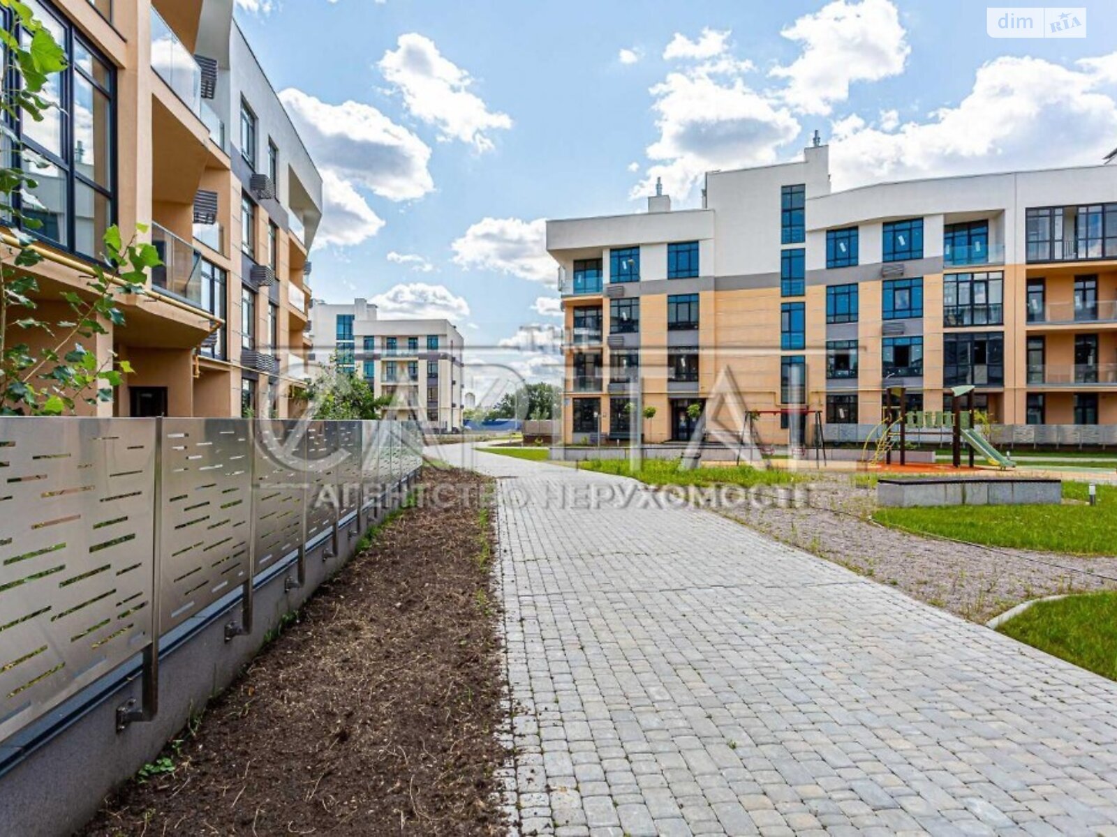 Продажа двухкомнатной квартиры в Киеве, на ул. Дубищанская, район Оболонский фото 1 Продажа двухкомнатной квартиры в Киеве, на ул. Дубищанская, район Оболонский фото 1