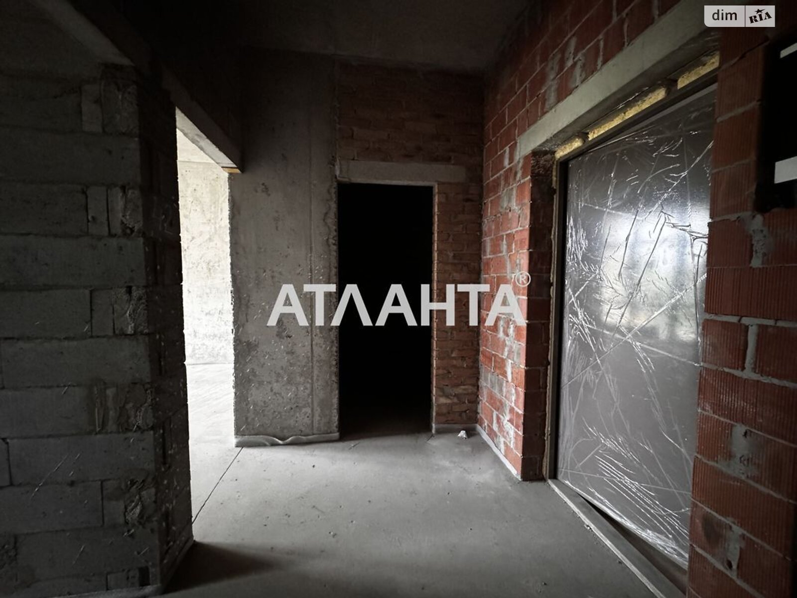 Продаж однокімнатної квартири в Києві, на вул. Дубищанська 9, район Оболонський фото 1 Продаж однокімнатної квартири в Києві, на вул. Дубищанська 9, район Оболонський фото 1