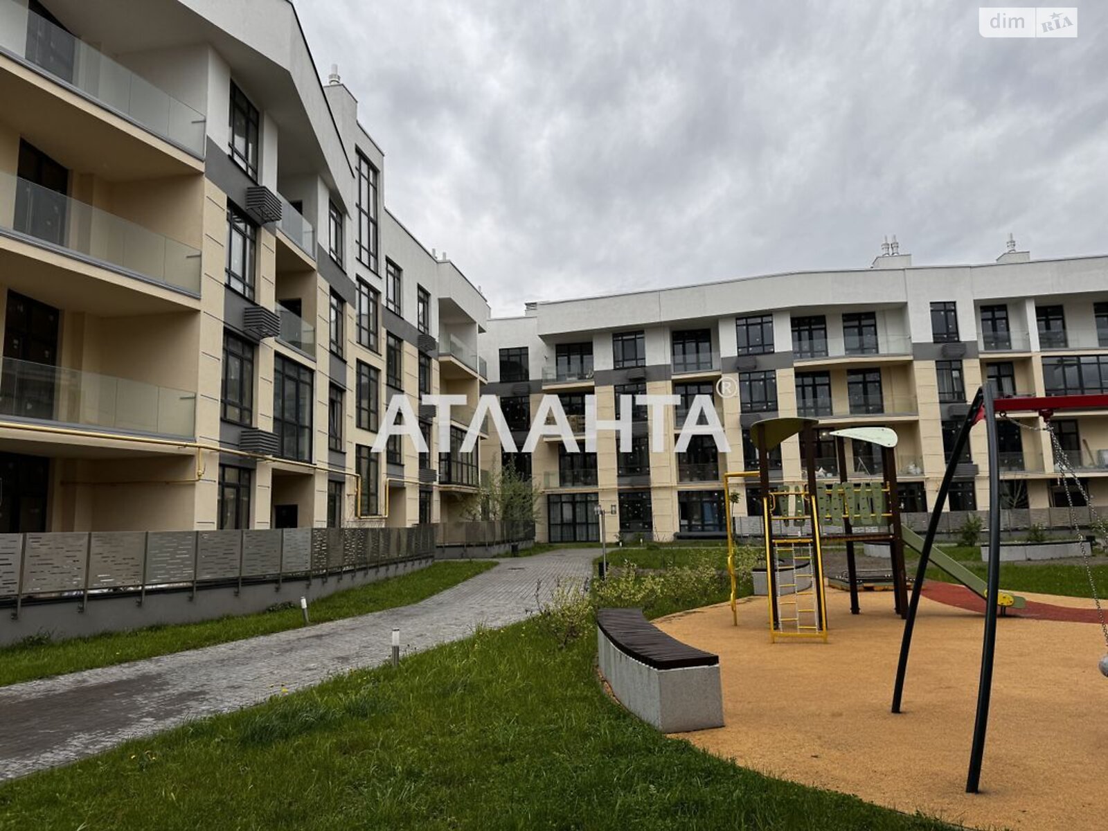 Продаж однокімнатної квартири в Києві, на вул. Дубищанська 9, район Оболонський фото 1 Продаж однокімнатної квартири в Києві, на вул. Дубищанська 9, район Оболонський фото 1