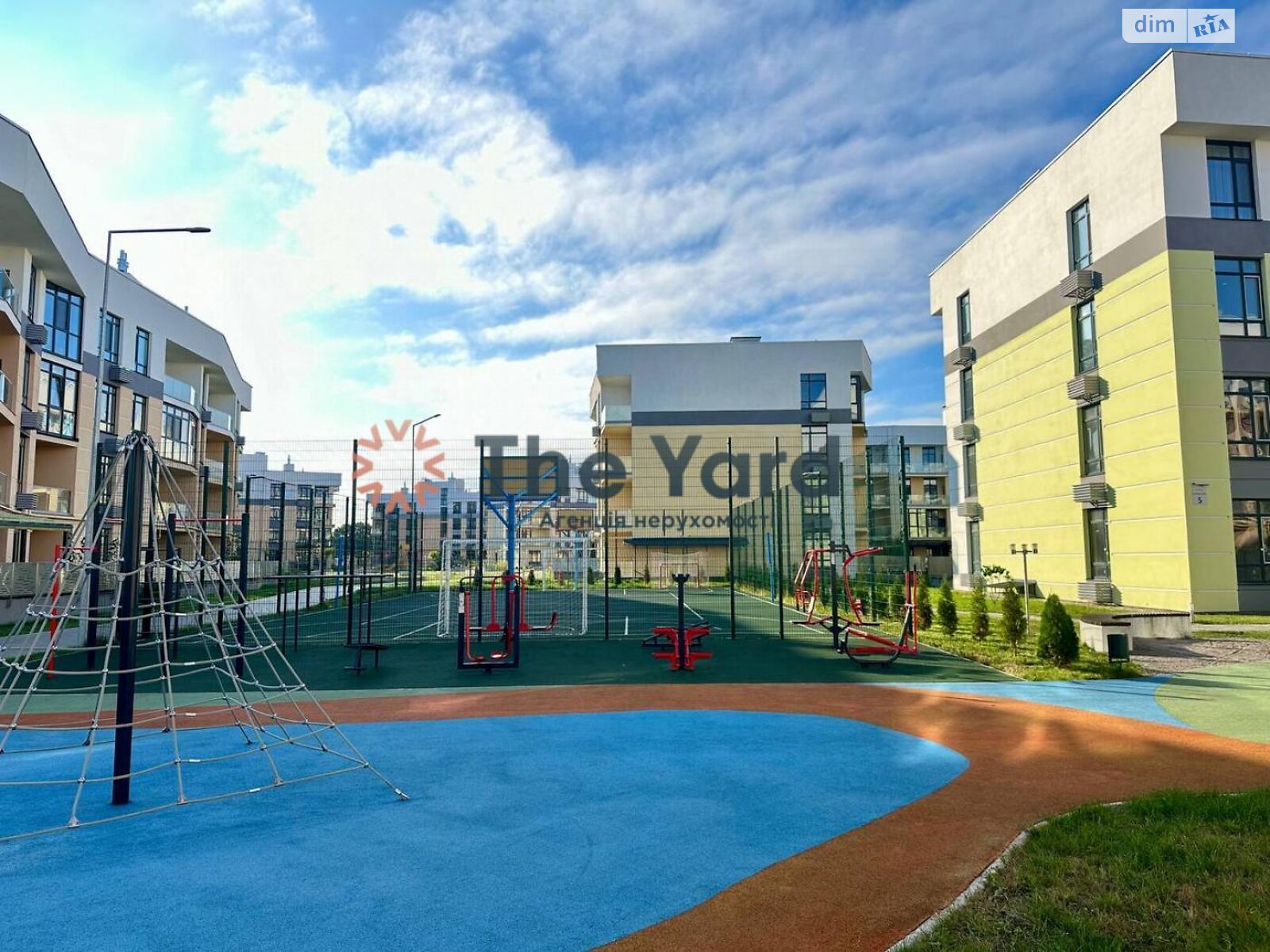 Продаж трикімнатної квартири в Києві, на вул. Дубищанська 5, район Оболонський фото 1 Продаж трикімнатної квартири в Києві, на вул. Дубищанська 5, район Оболонський фото 1